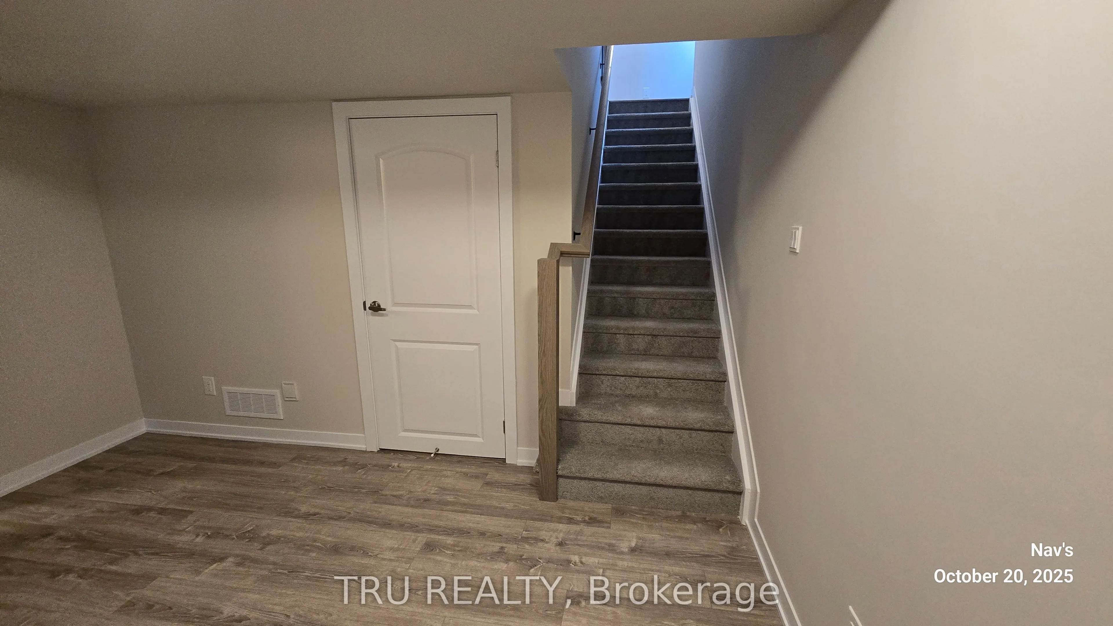 887 Andesite Terrace