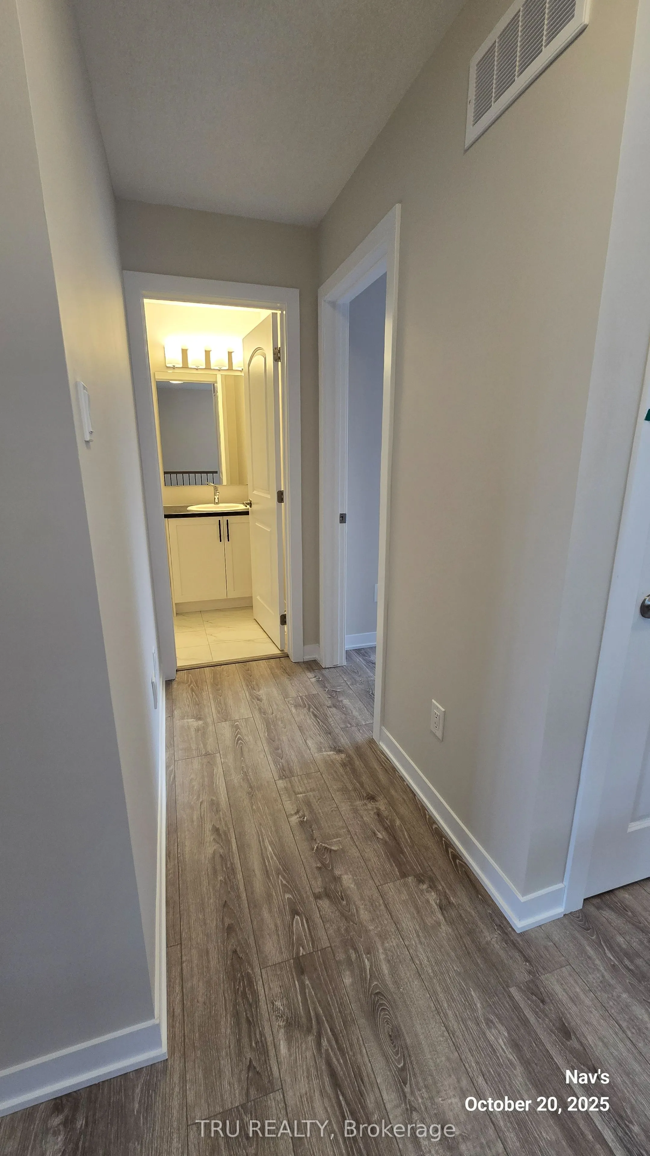 887 Andesite Terrace