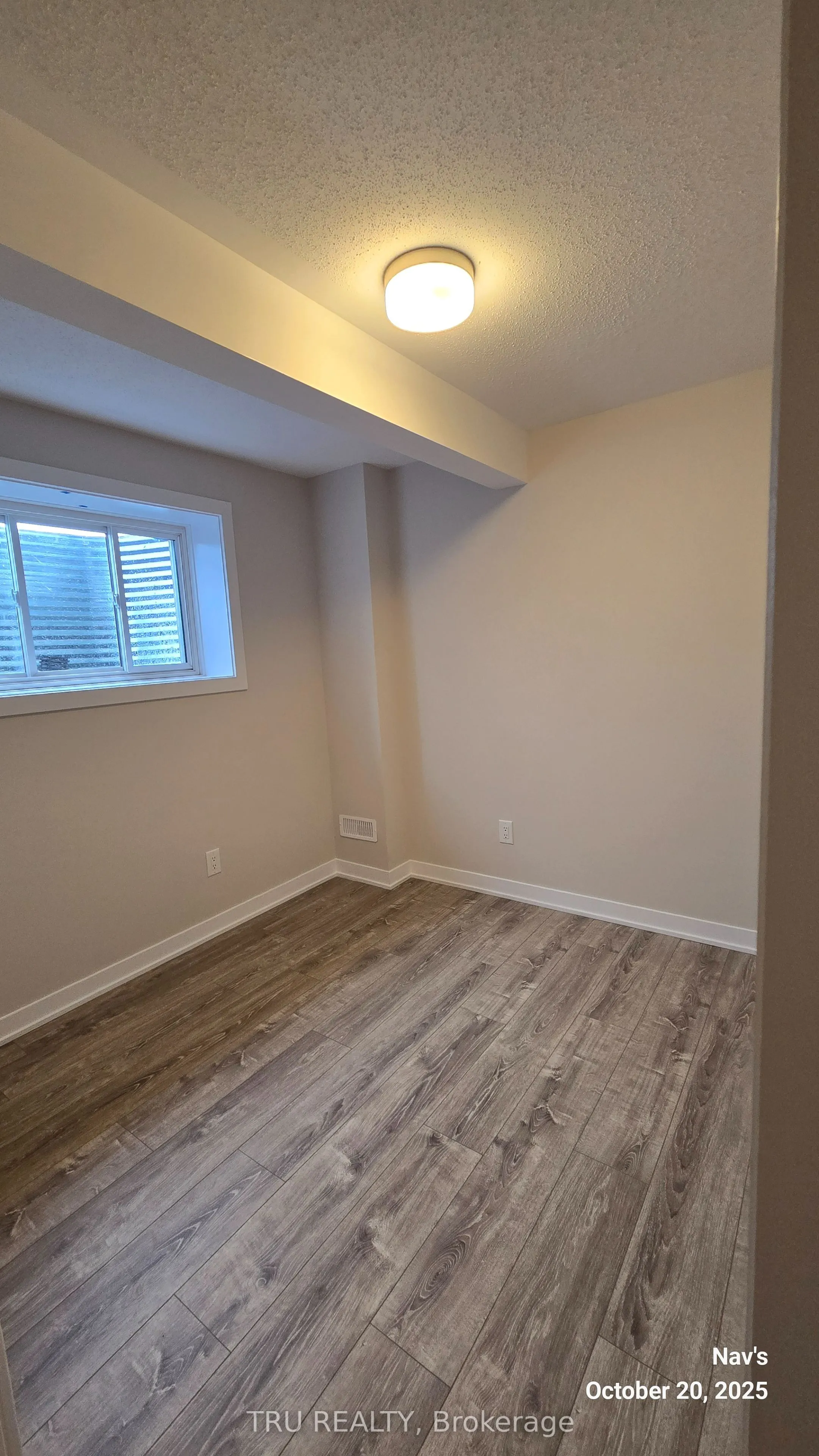 887 Andesite Terrace