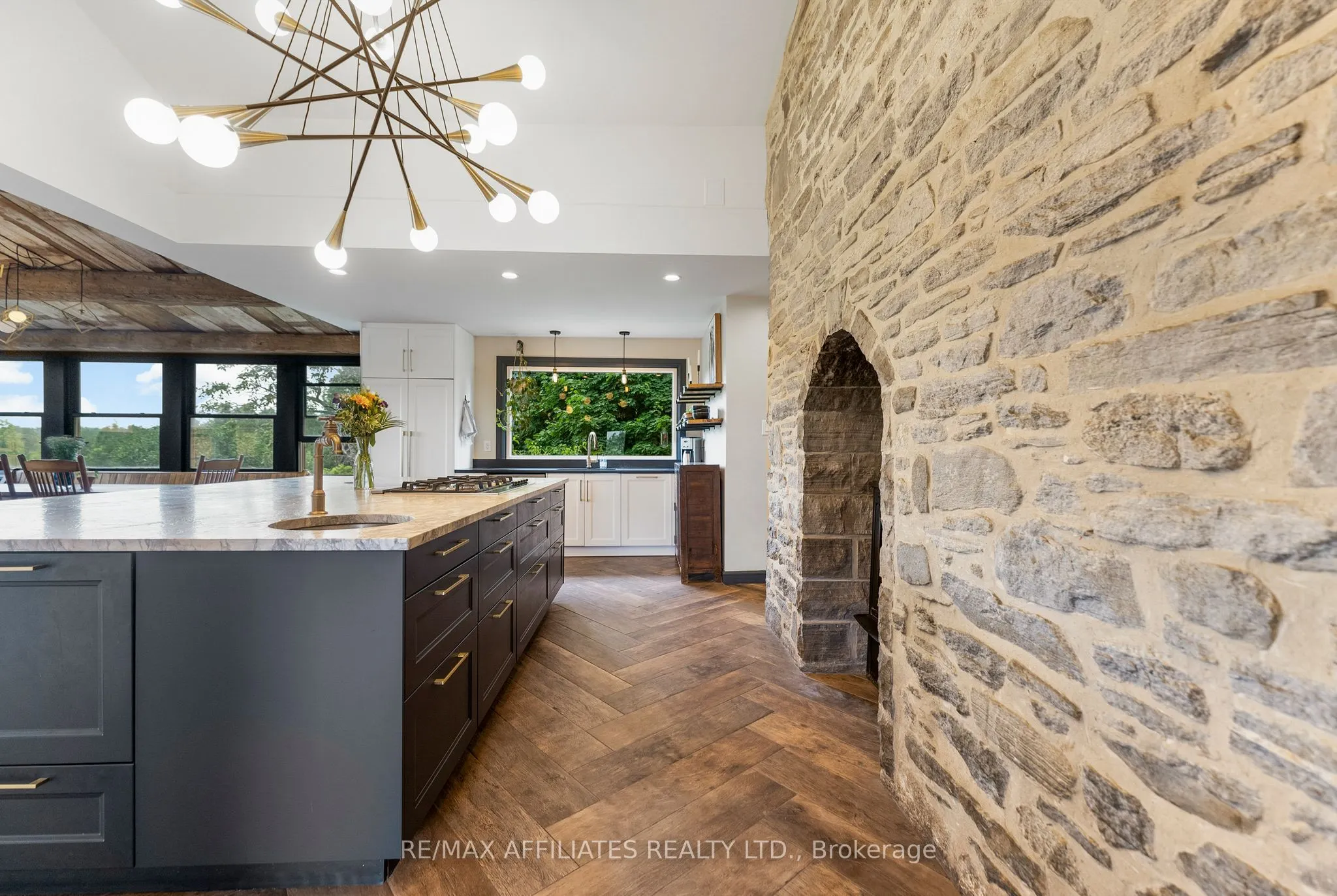 1415 Sheridan Rapids Road