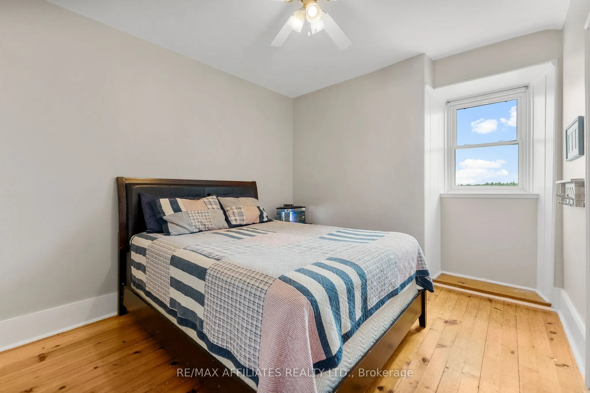 1415 Sheridan Rapids Road