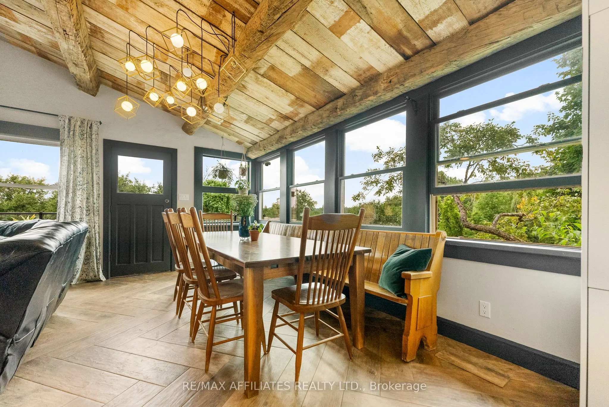 1415 Sheridan Rapids Road