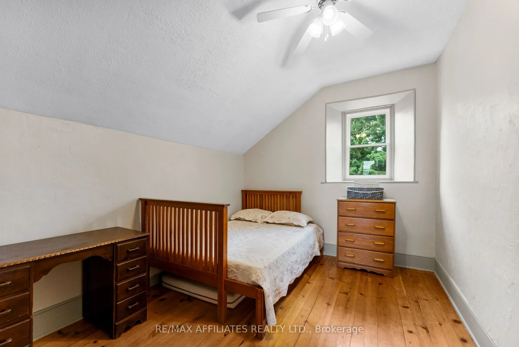 1415 Sheridan Rapids Road