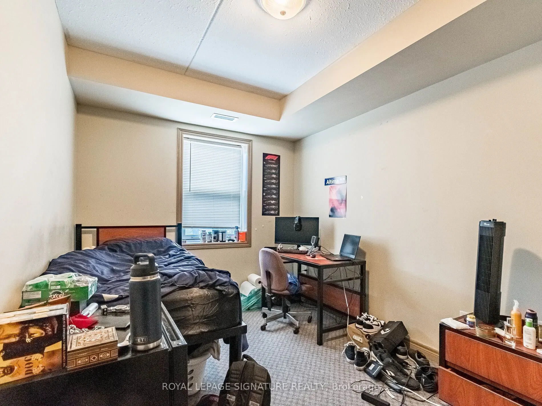 251 Lester Street, #203