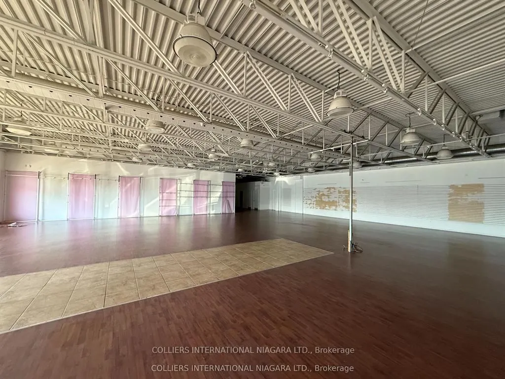 7637 Lundy's Lane, #2 & 3