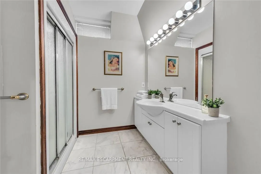 117 Christopher Drive