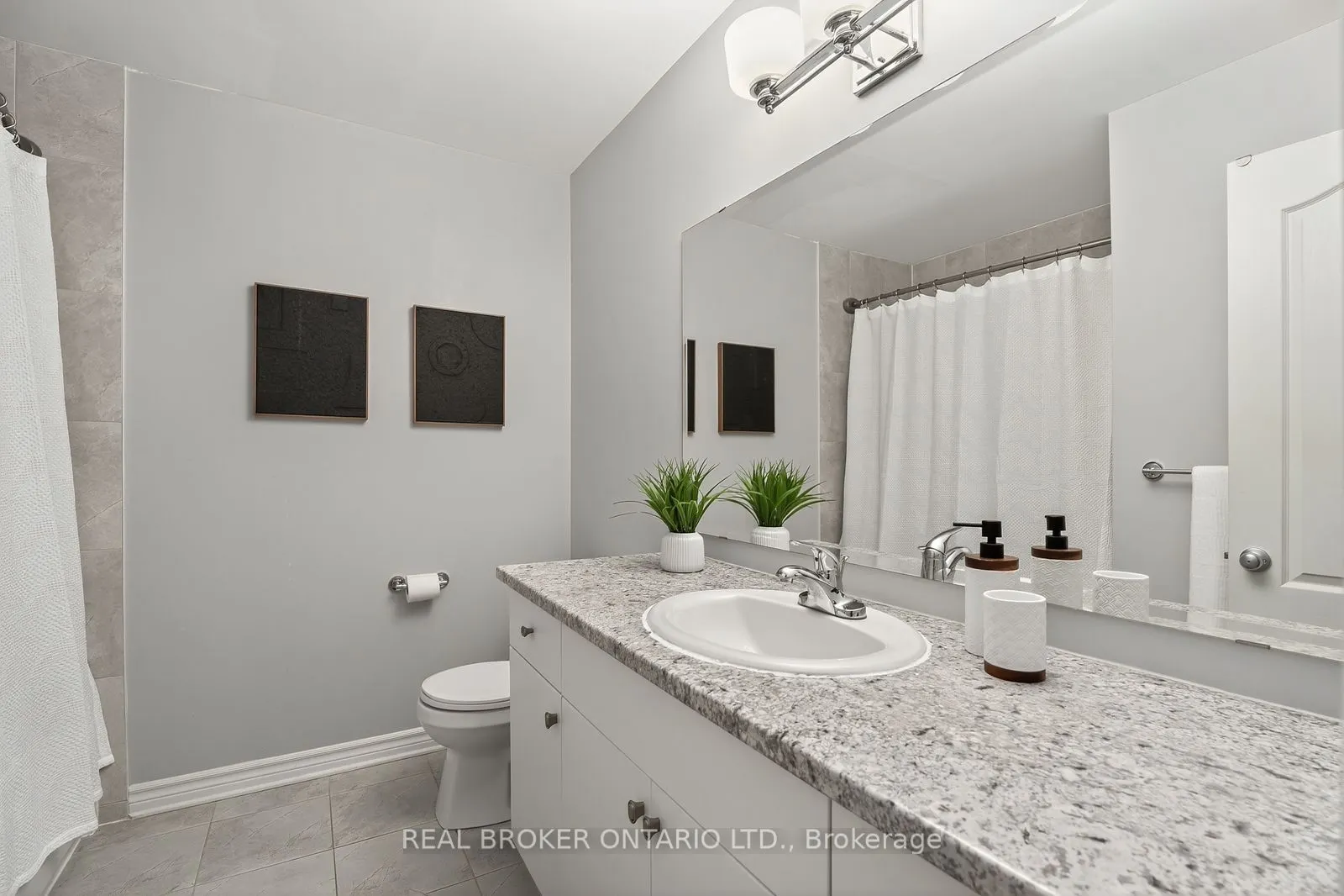 521 Chaperal Private