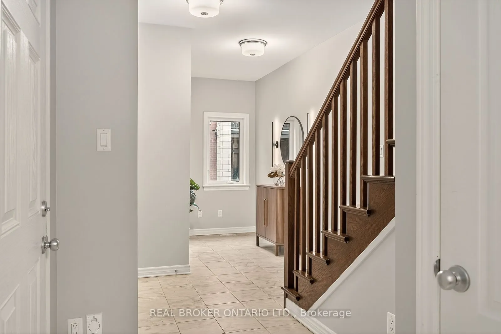 521 Chaperal Private