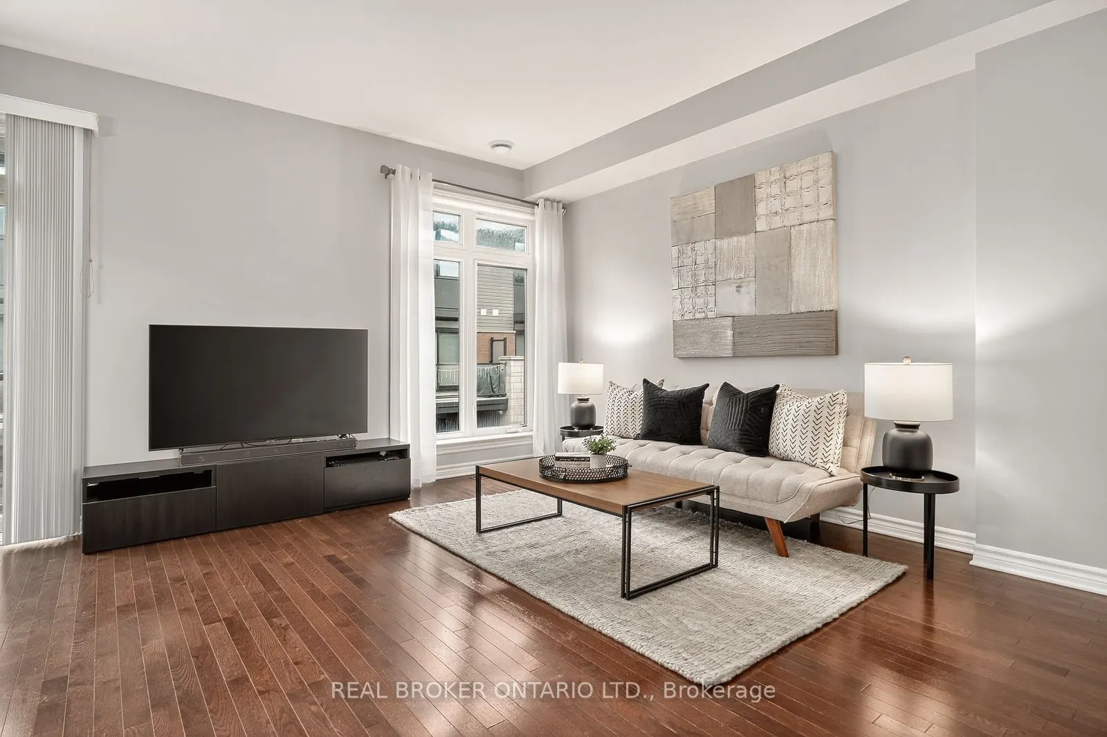 521 Chaperal Private