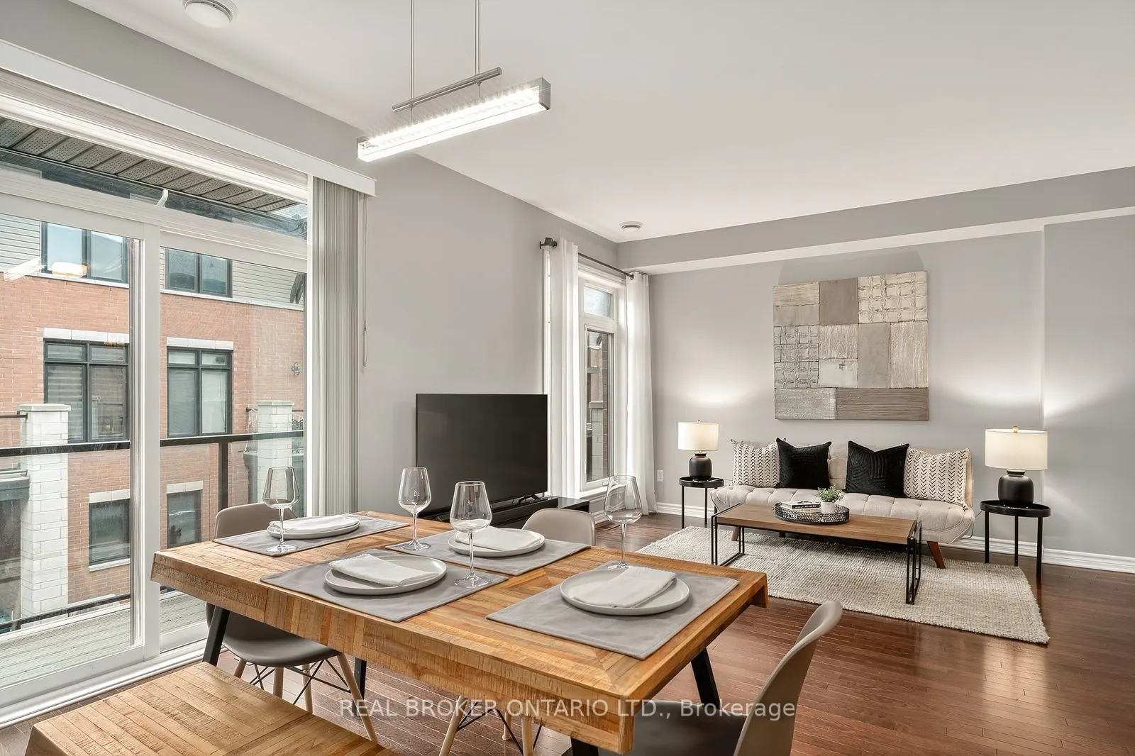 521 Chaperal Private