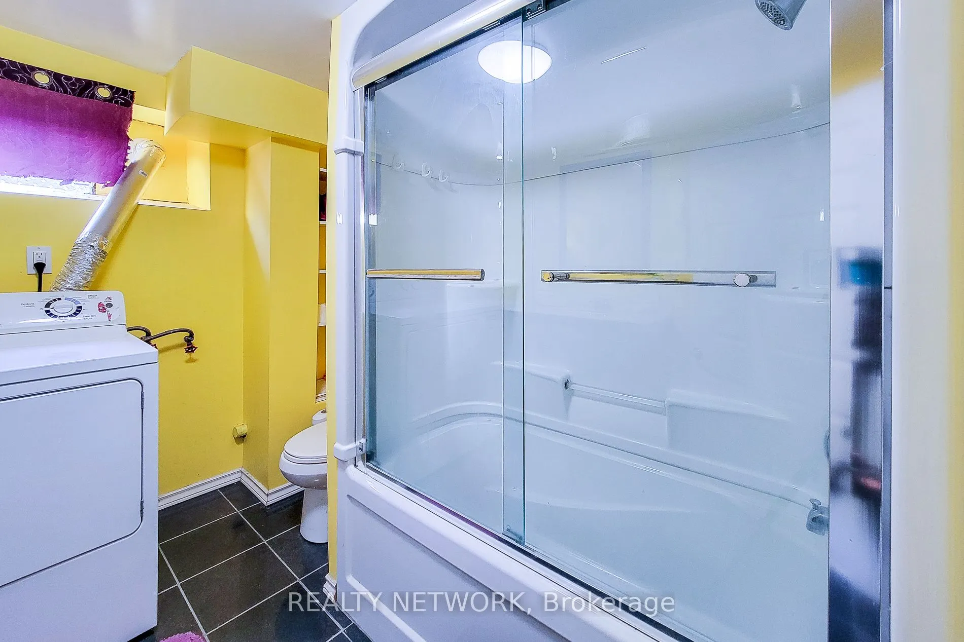 49 Nottingham Avenue