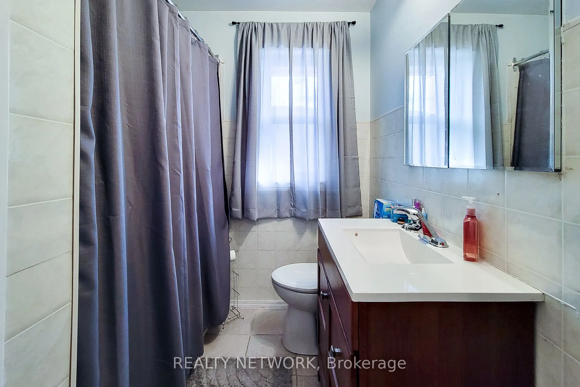 49 Nottingham Avenue