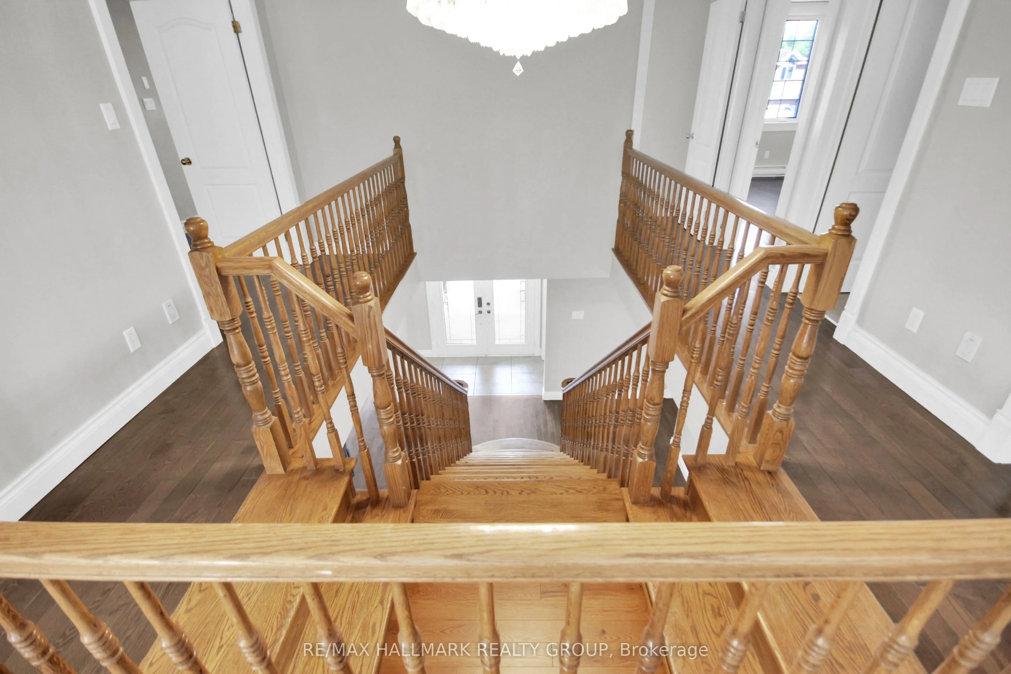 1662 HUNTERS RUN Drive