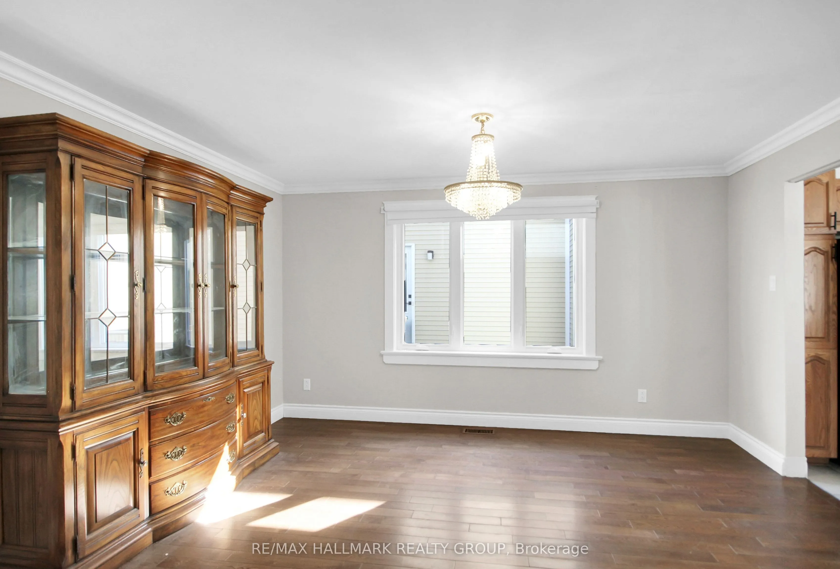 1662 HUNTERS RUN Drive