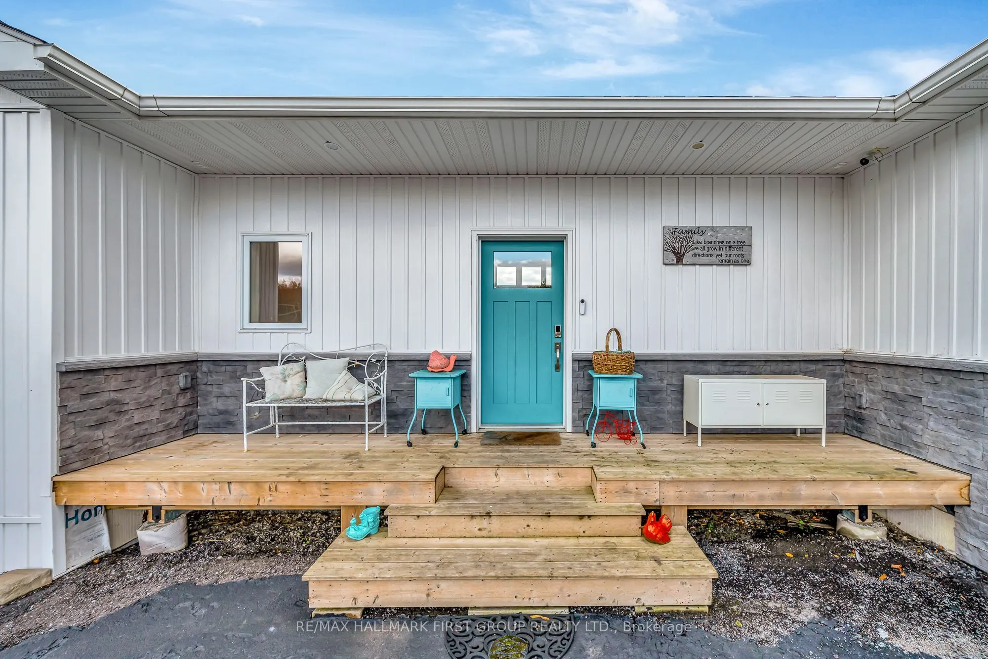 635 Northumberland Heights Road