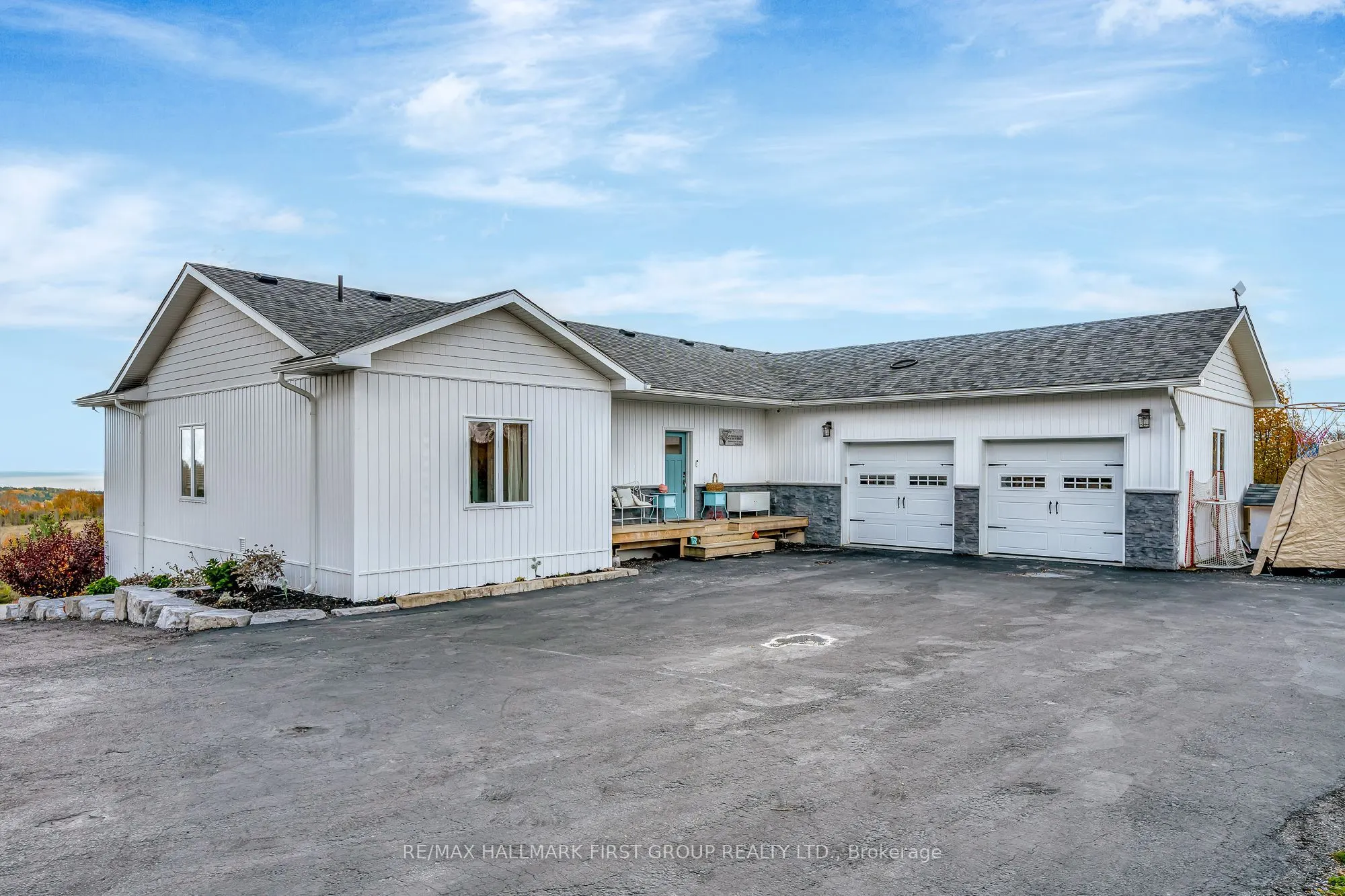 635 Northumberland Heights Road