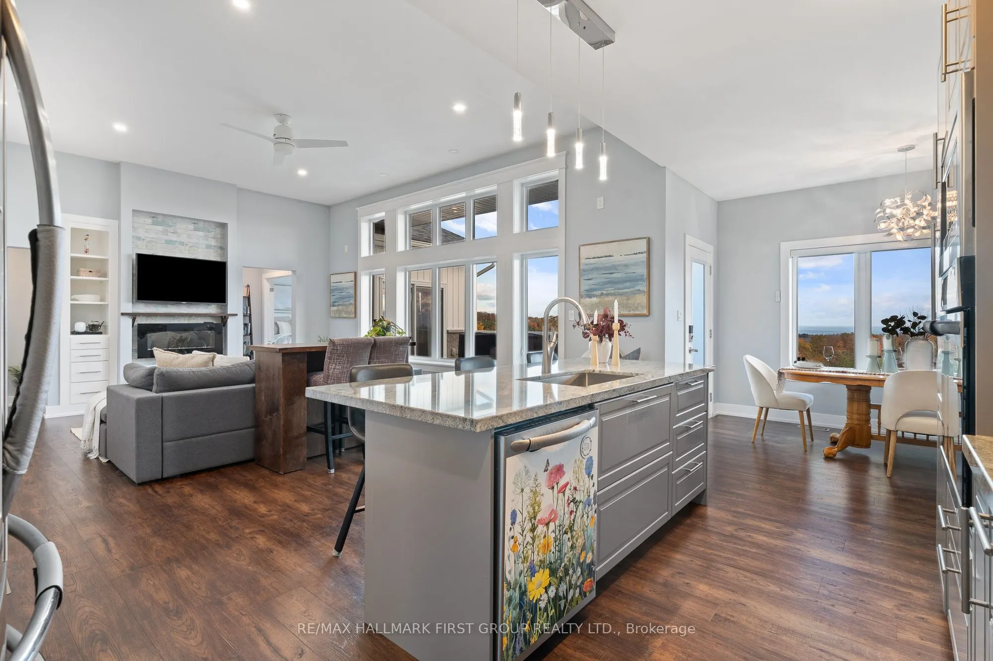 635 Northumberland Heights Road