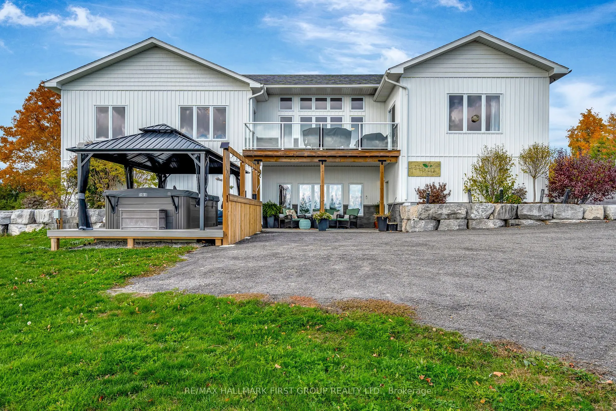 635 Northumberland Heights Road