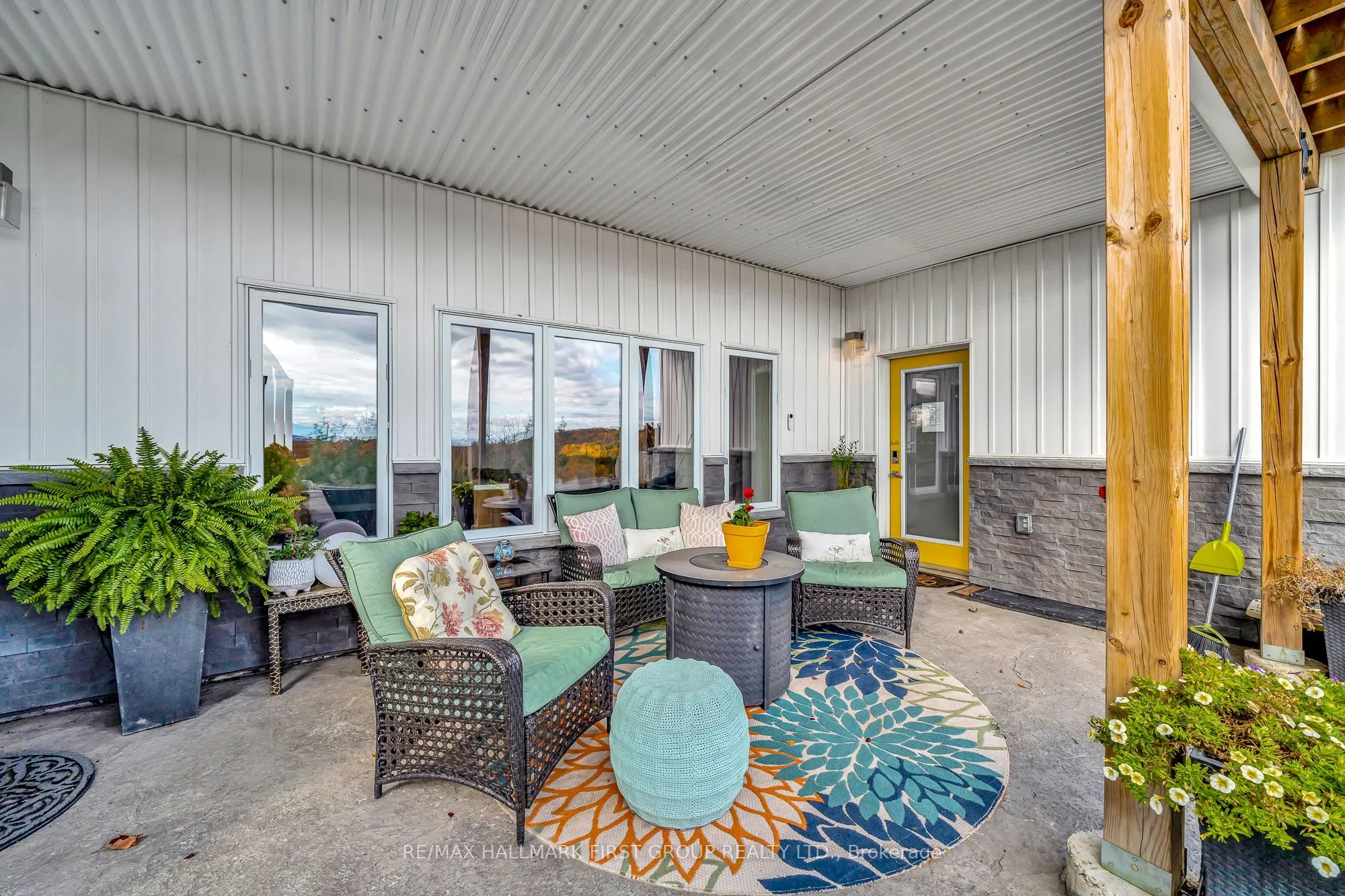 635 Northumberland Heights Road