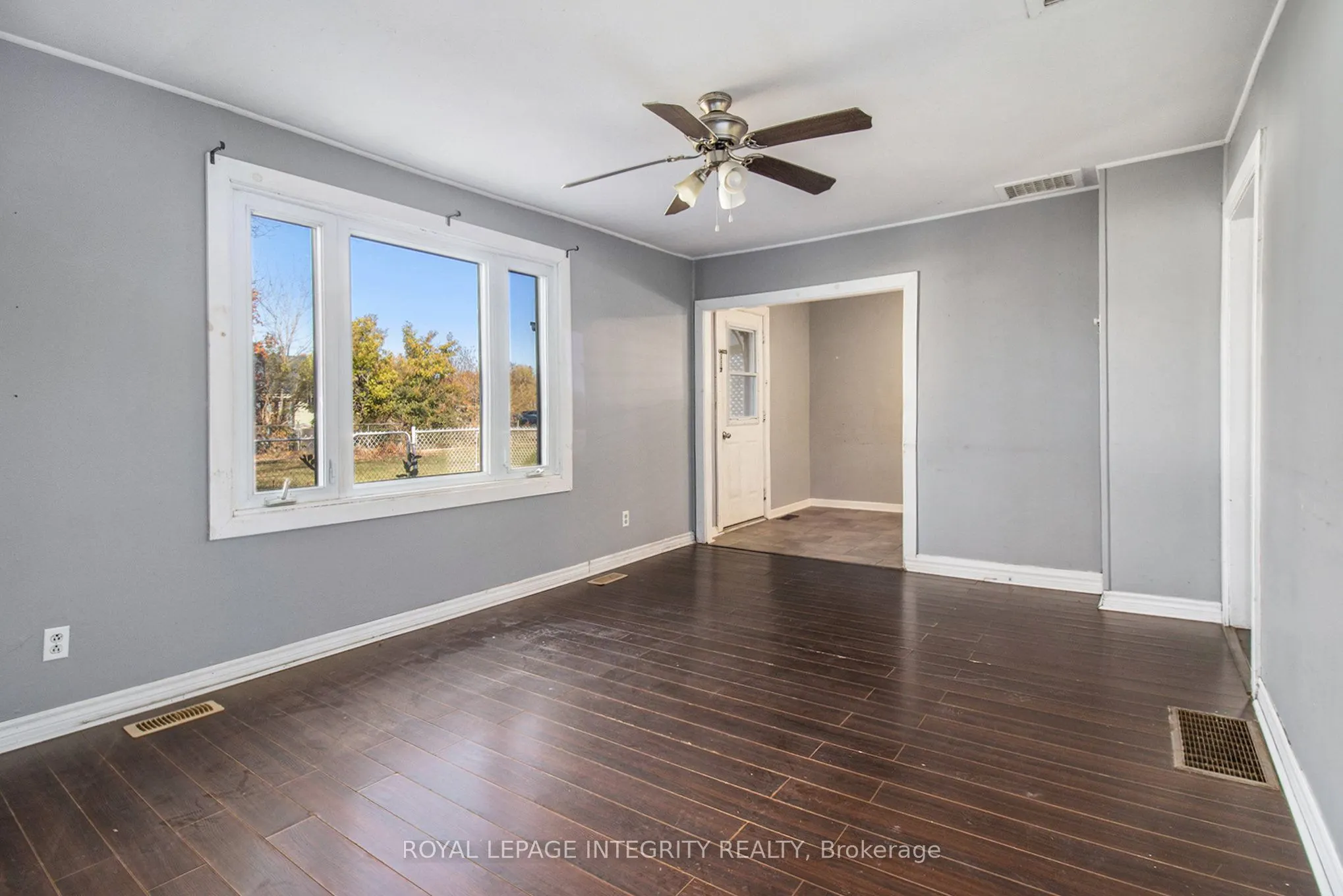 30 Churchill Crescent