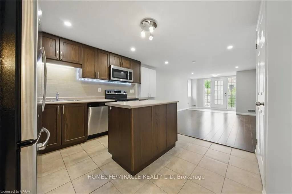 31 Sienna Street, #A