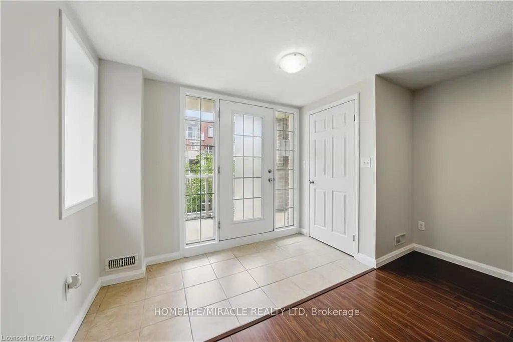 31 Sienna Street, #A