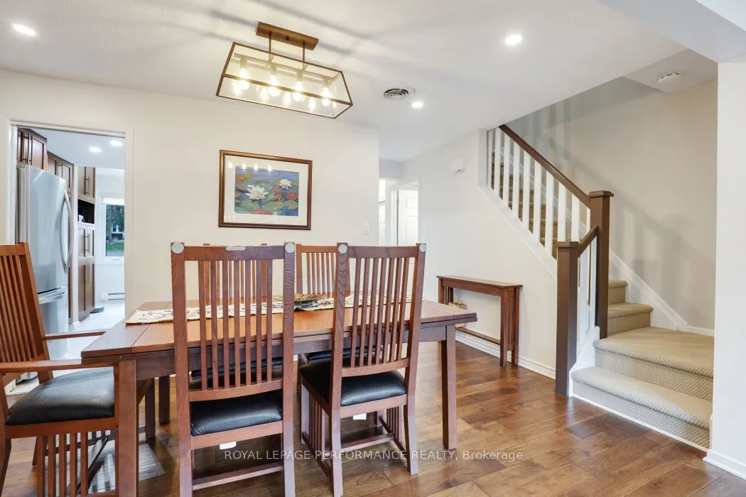 695 Richmond Road, #3