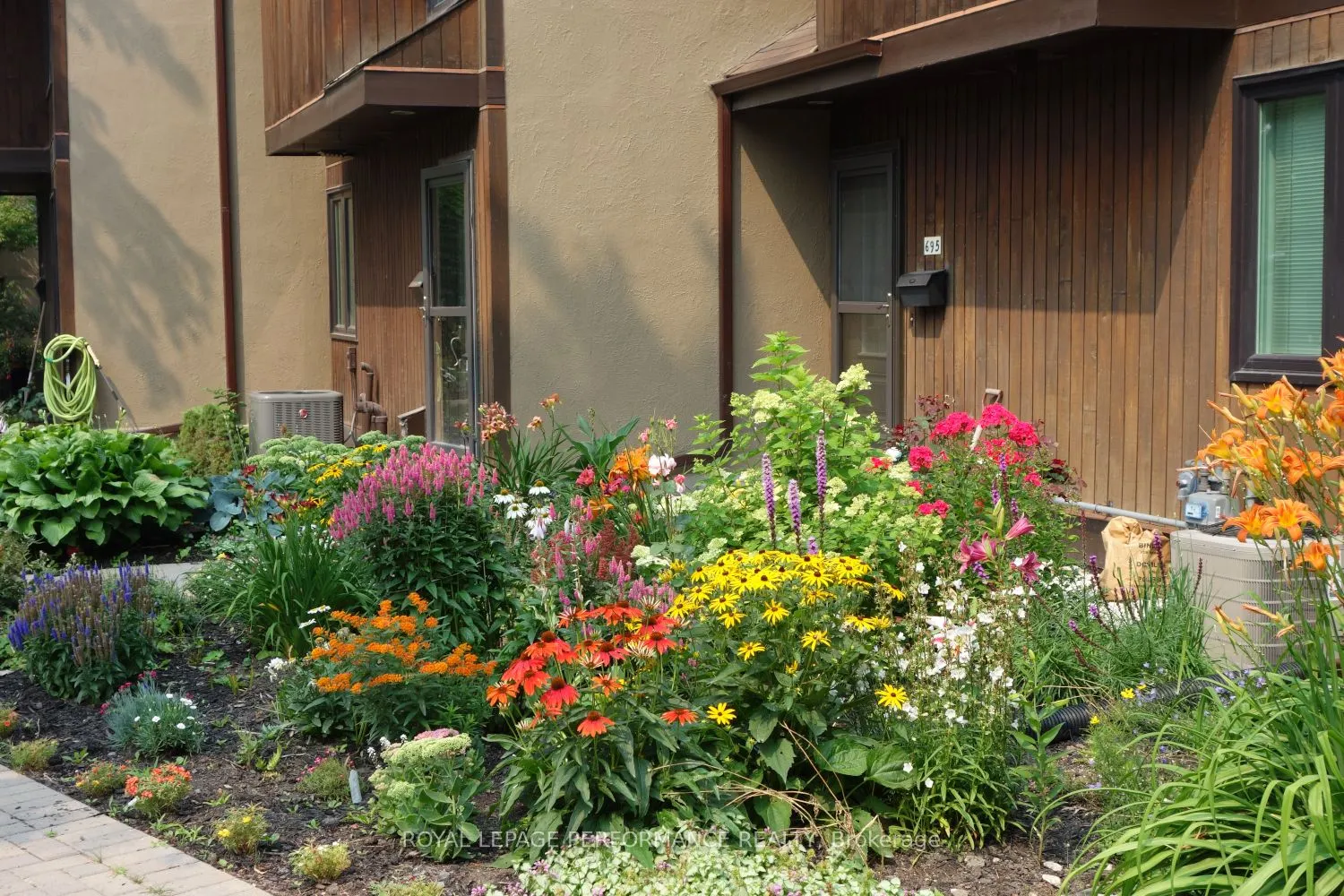 695 Richmond Road, #3