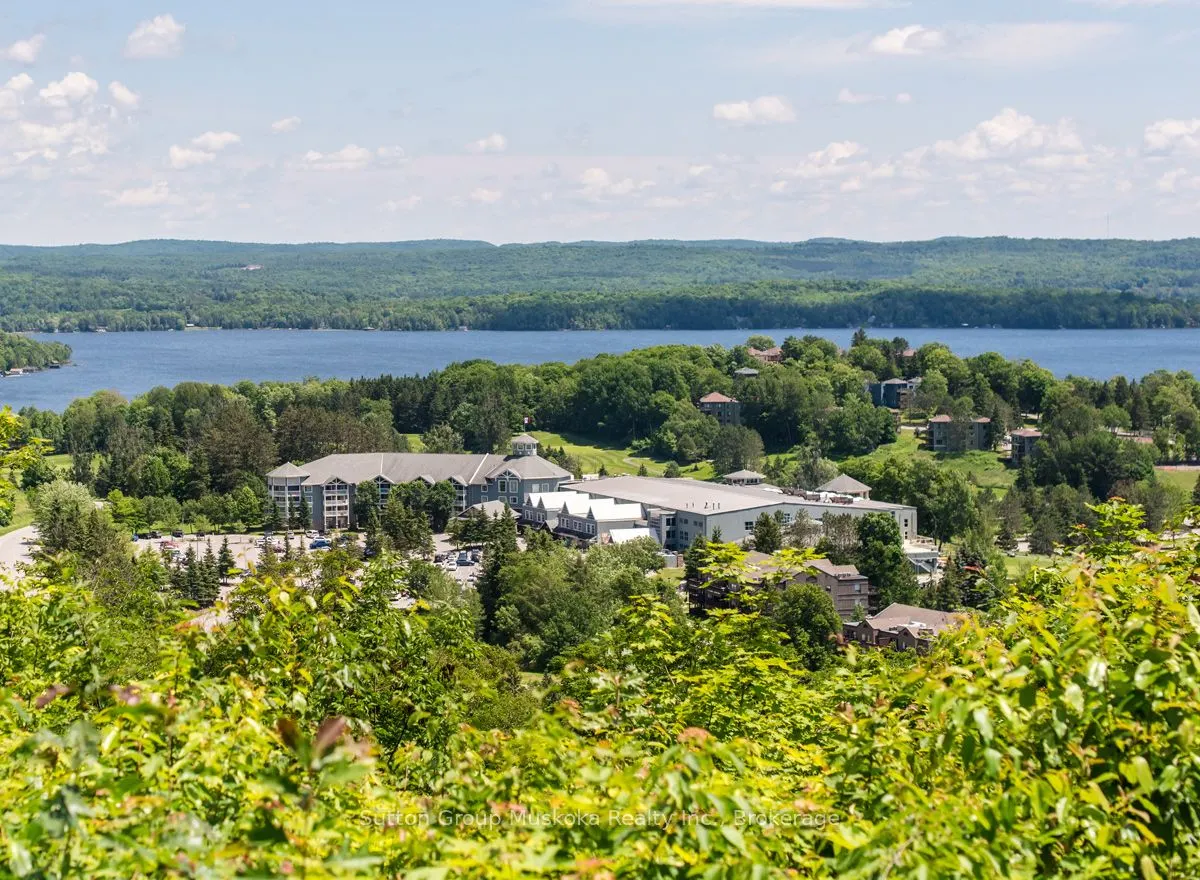 402 Bayshore - Deerhurst Drive, #402