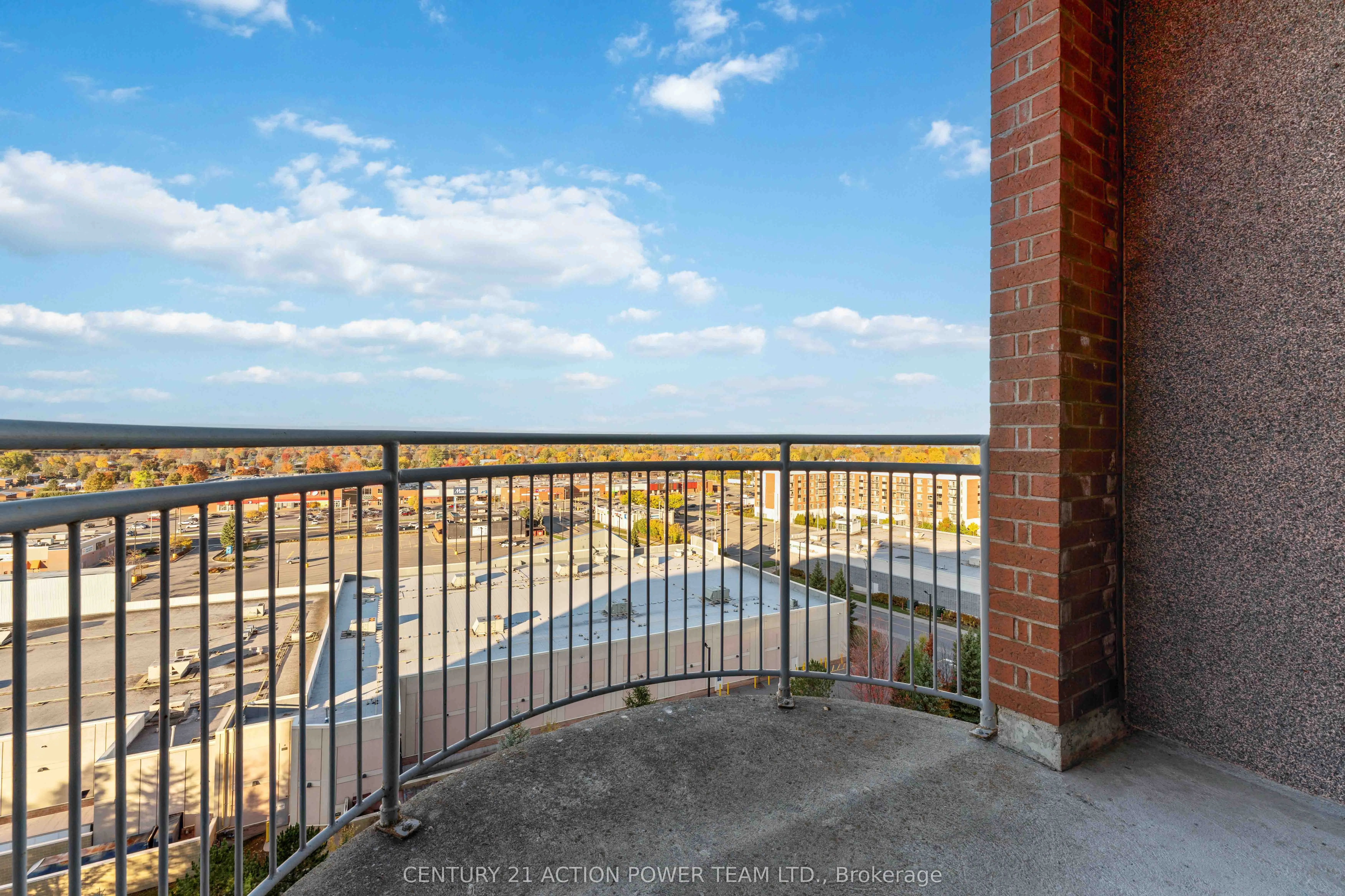 100 Grant Carmen Drive, #1216