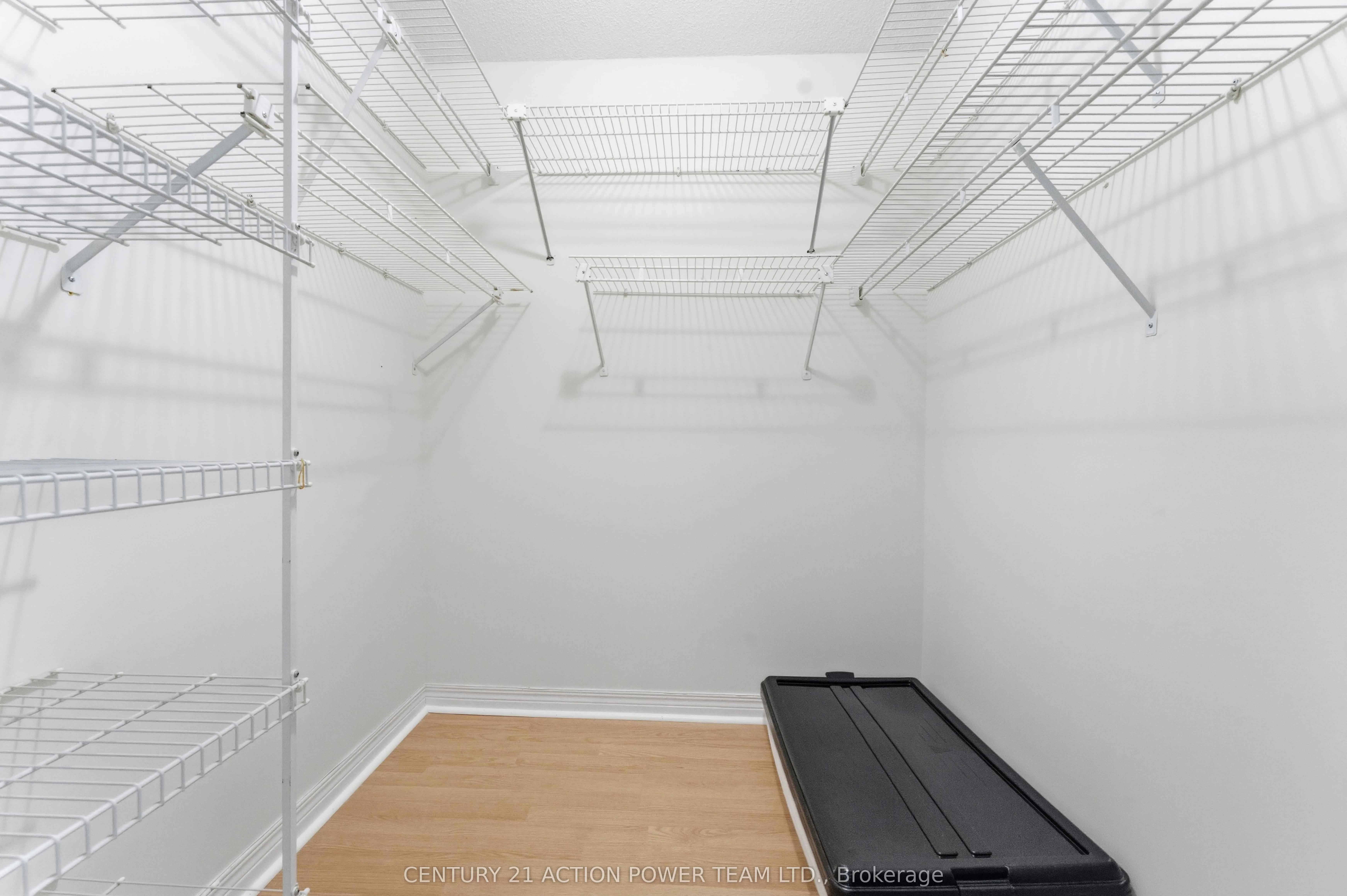 100 Grant Carmen Drive, #1216