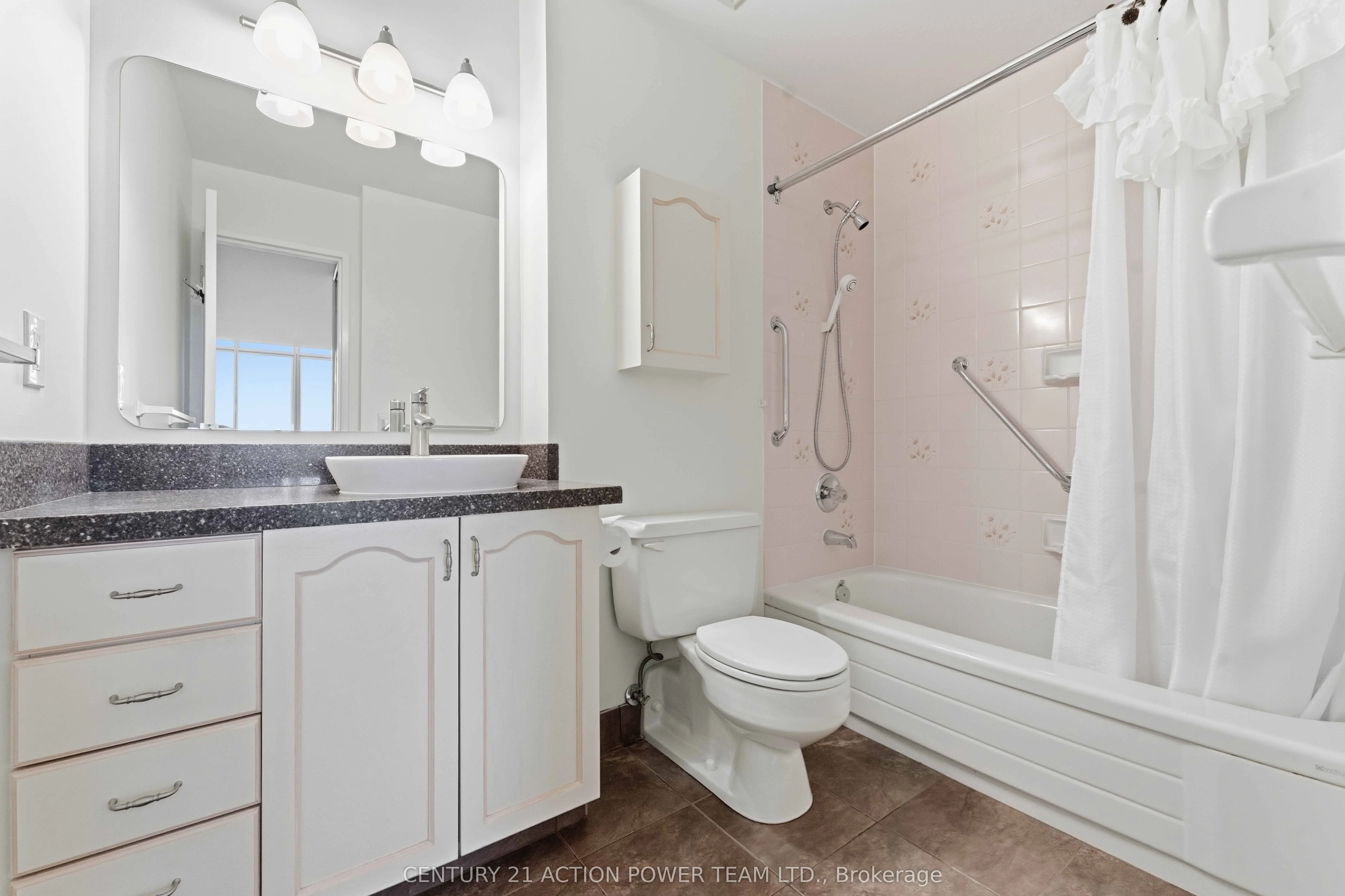 100 Grant Carmen Drive, #1216