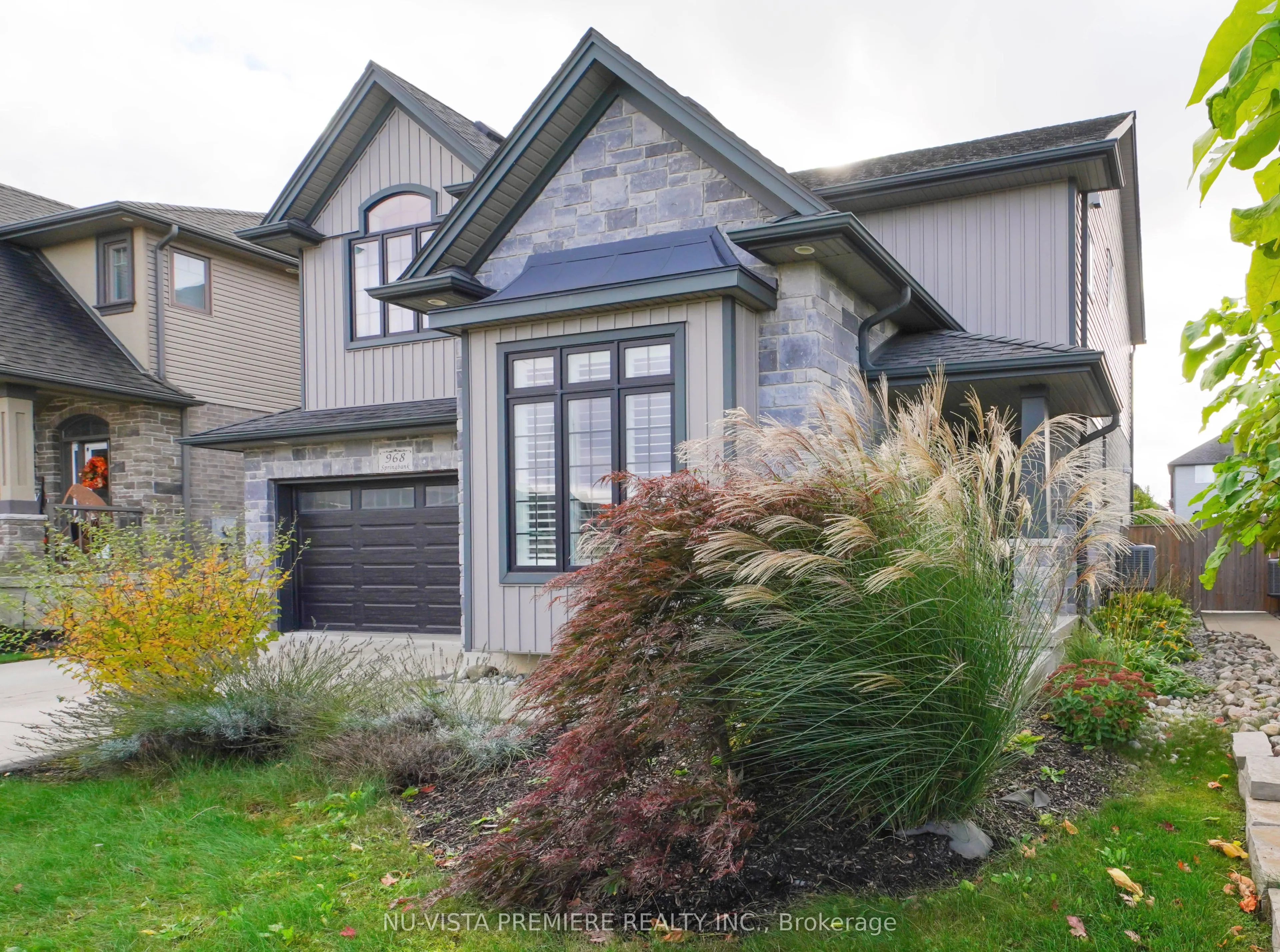 968 Springbank Avenue N