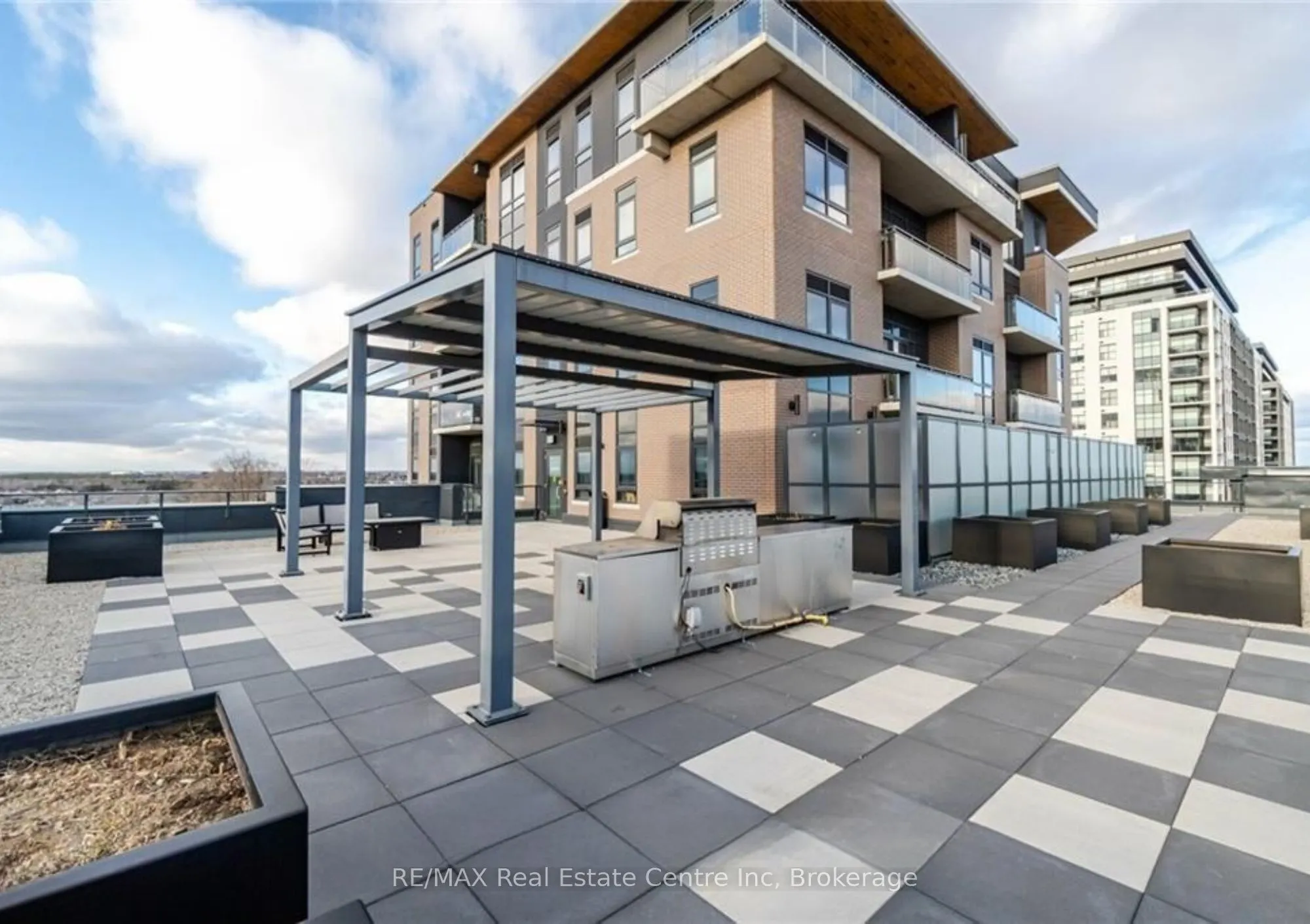 332 Gosling Gardens, #708