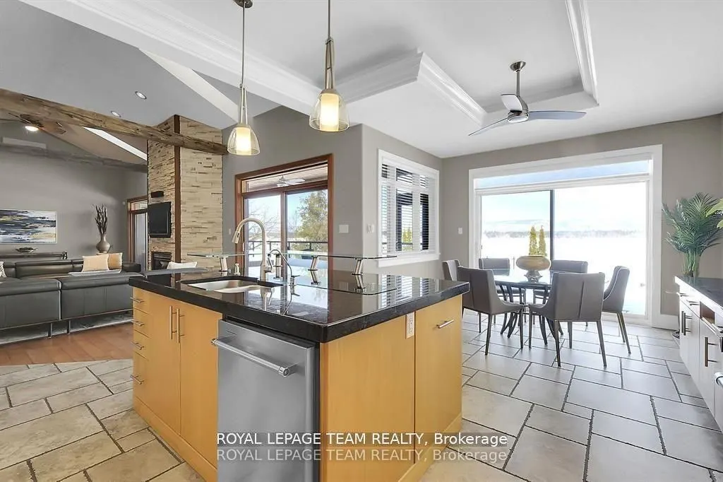 3886 Armitage Avenue