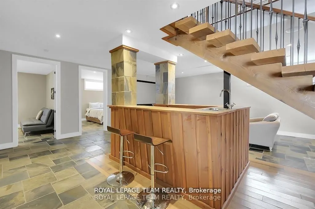 3886 Armitage Avenue