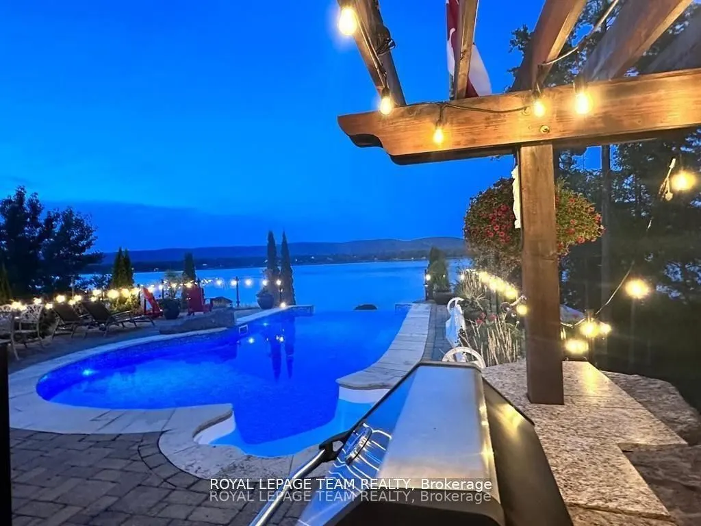 3886 Armitage Avenue