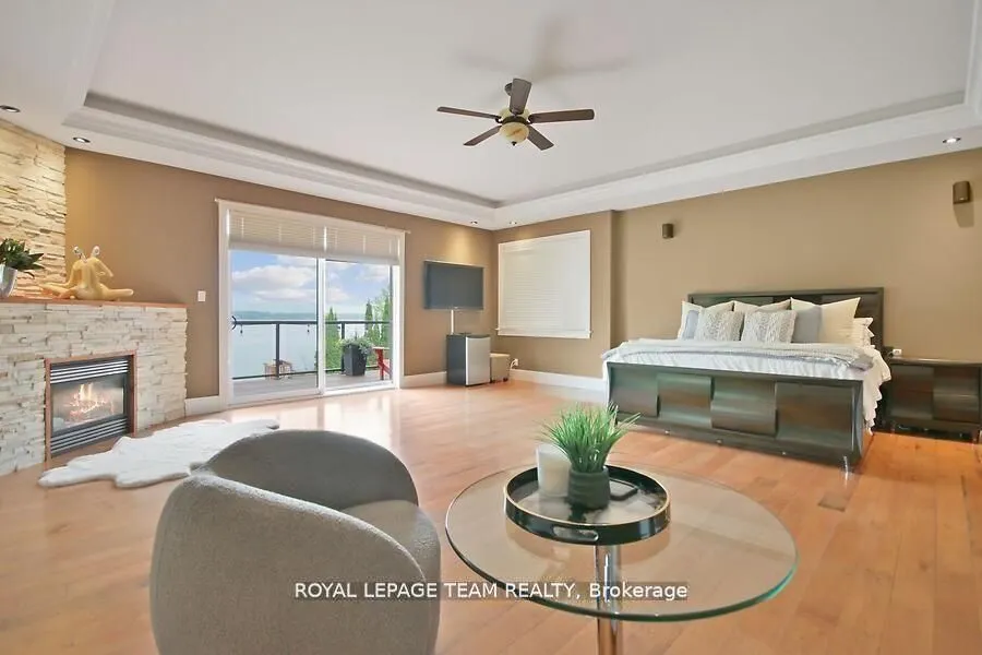 3886 Armitage Avenue