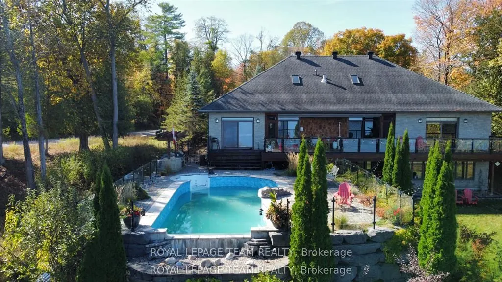 3886 Armitage Avenue