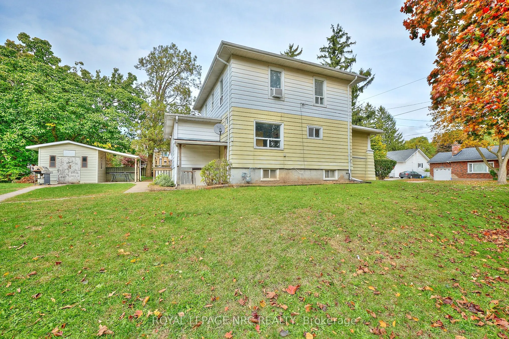 6173 PINE GROVE Avenue