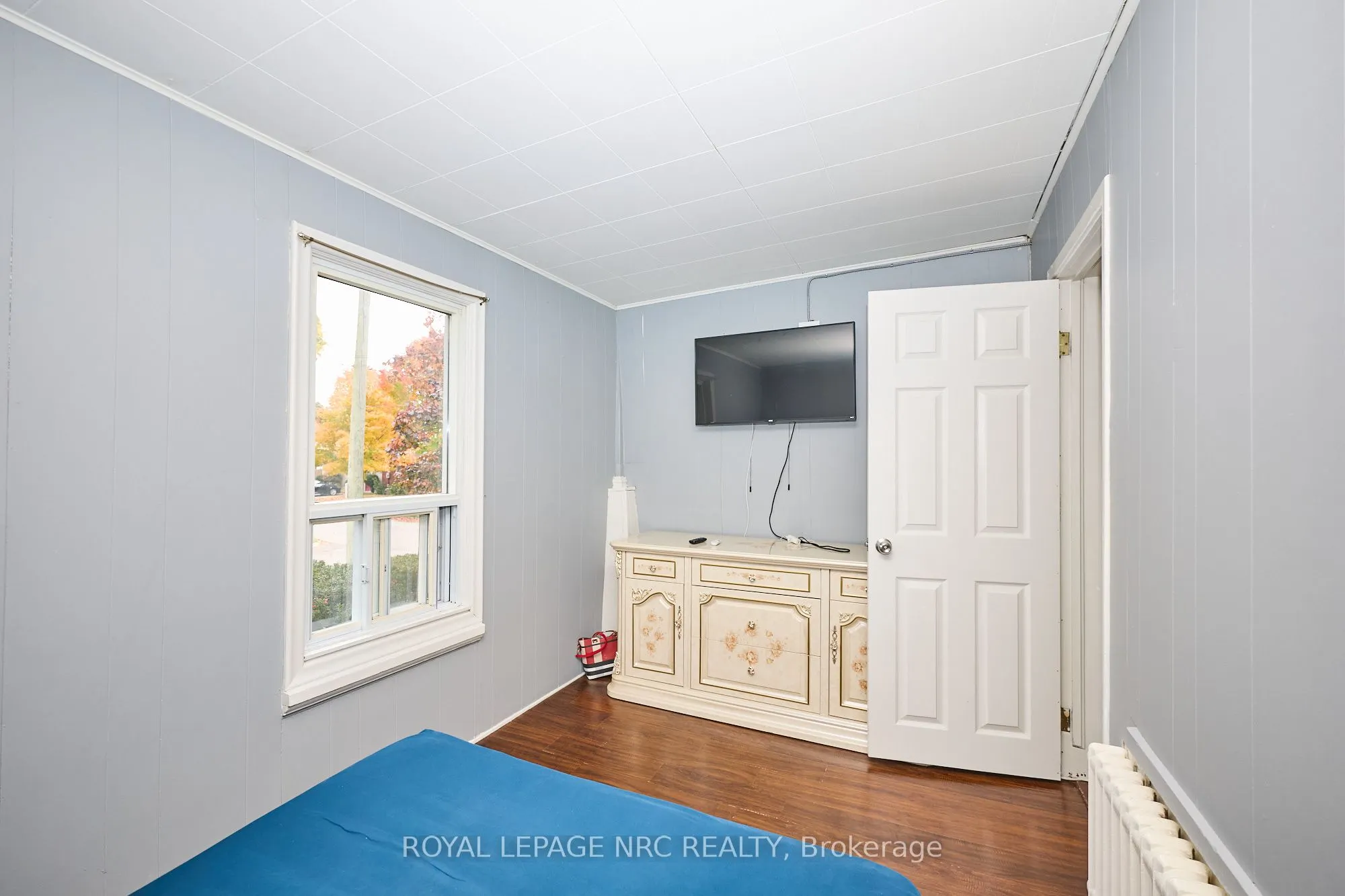 6173 PINE GROVE Avenue