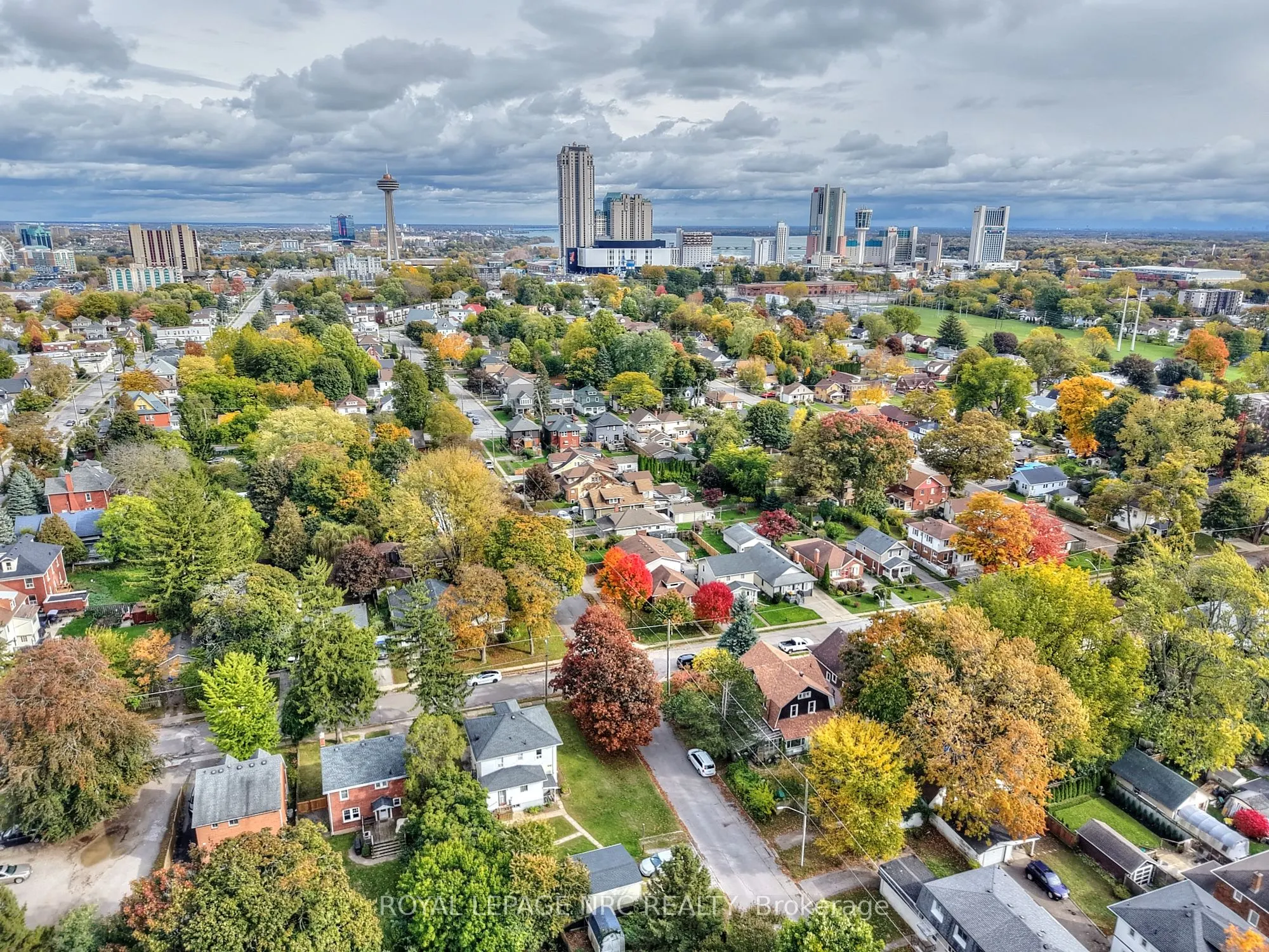 6173 PINE GROVE Avenue