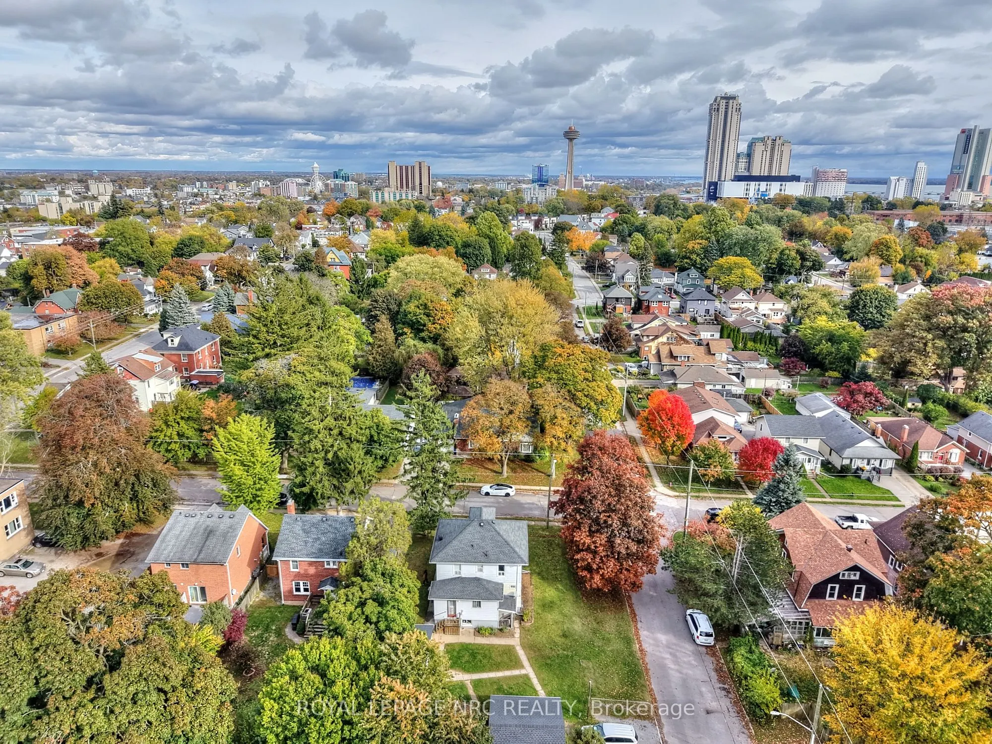 6173 PINE GROVE Avenue