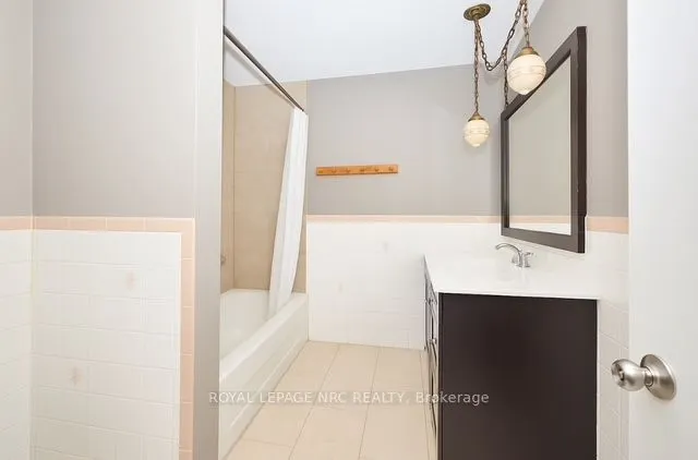 6173 PINE GROVE Avenue