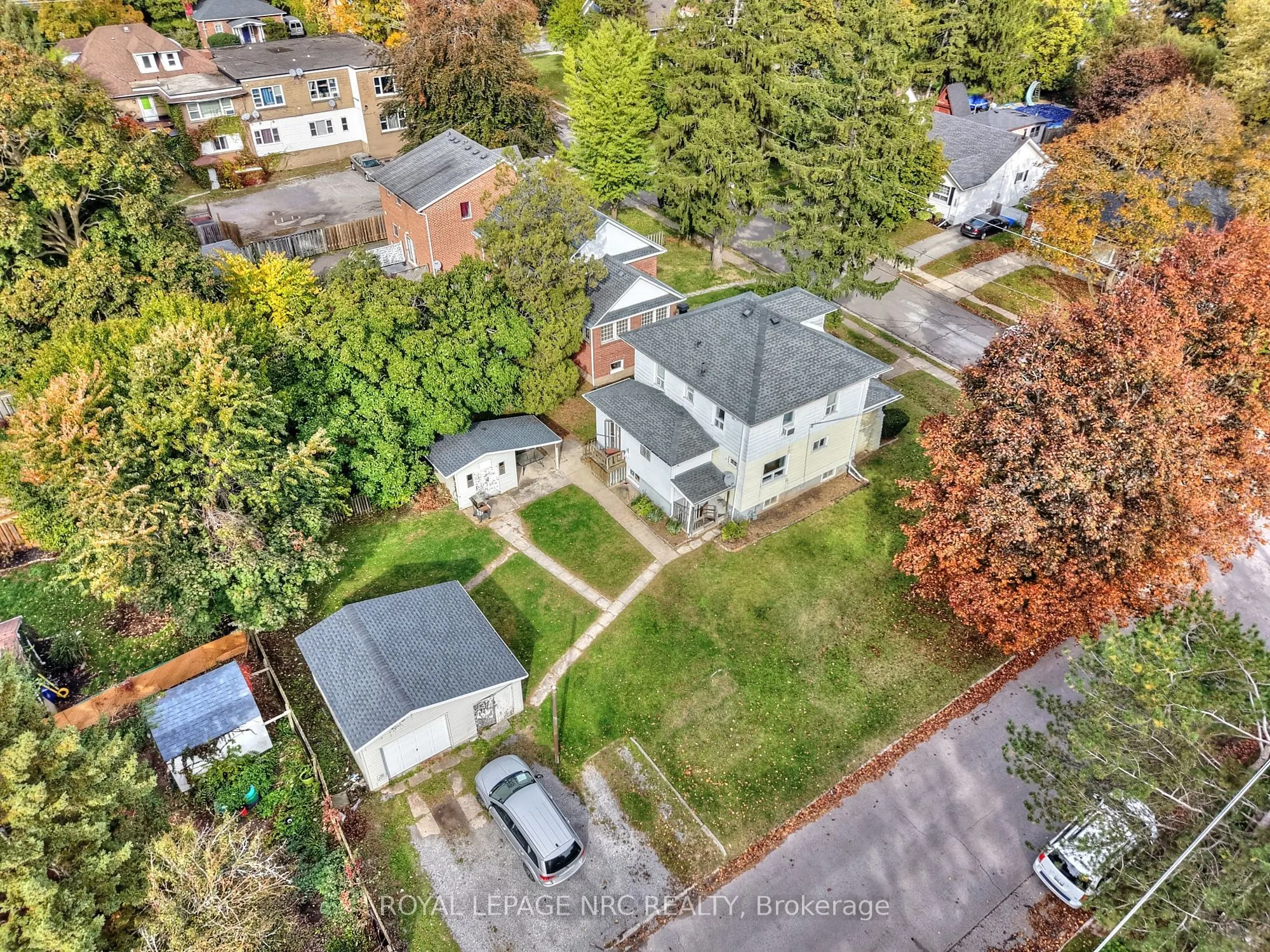 6173 PINE GROVE Avenue