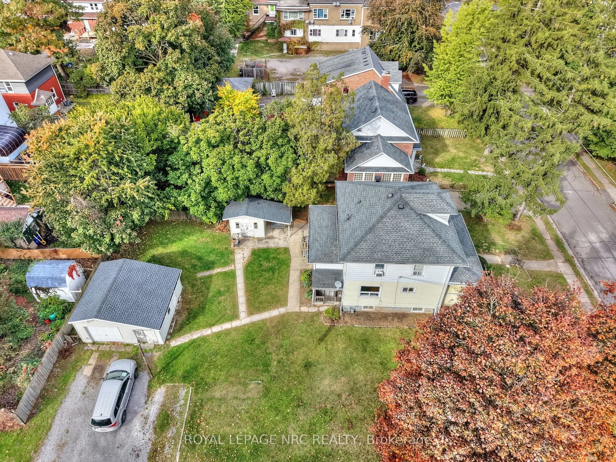 6173 PINE GROVE Avenue