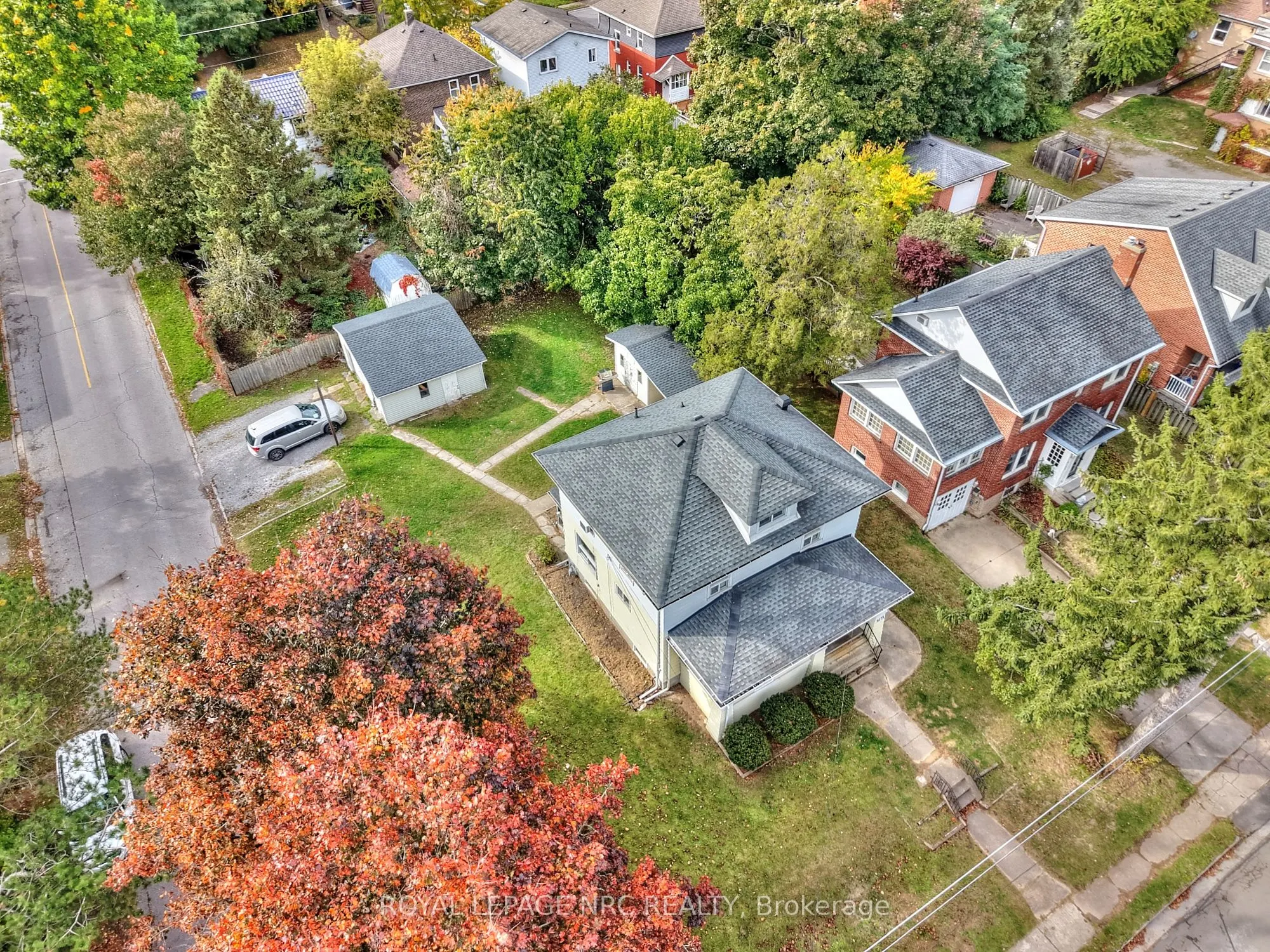 6173 PINE GROVE Avenue