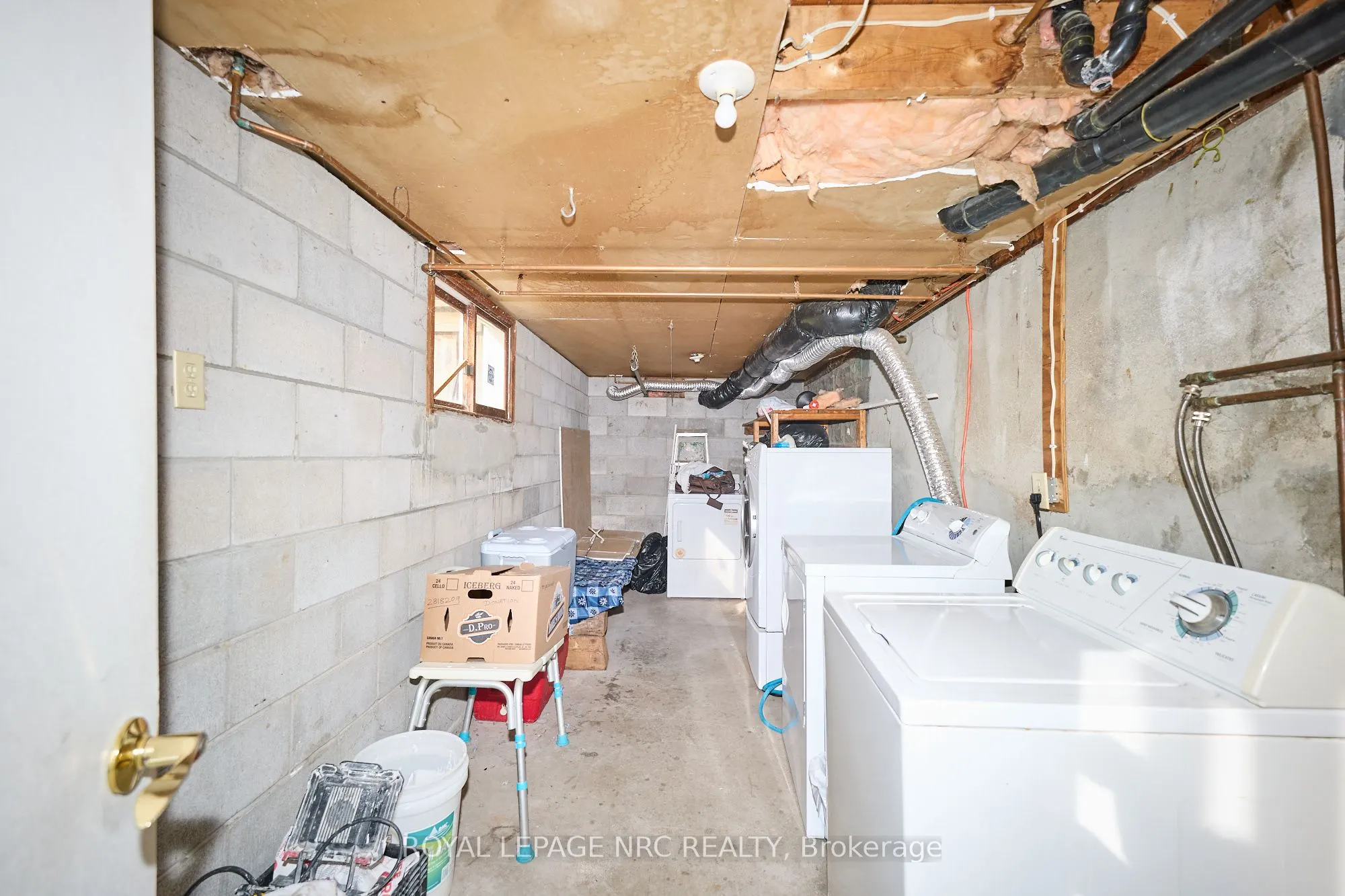 6173 PINE GROVE Avenue