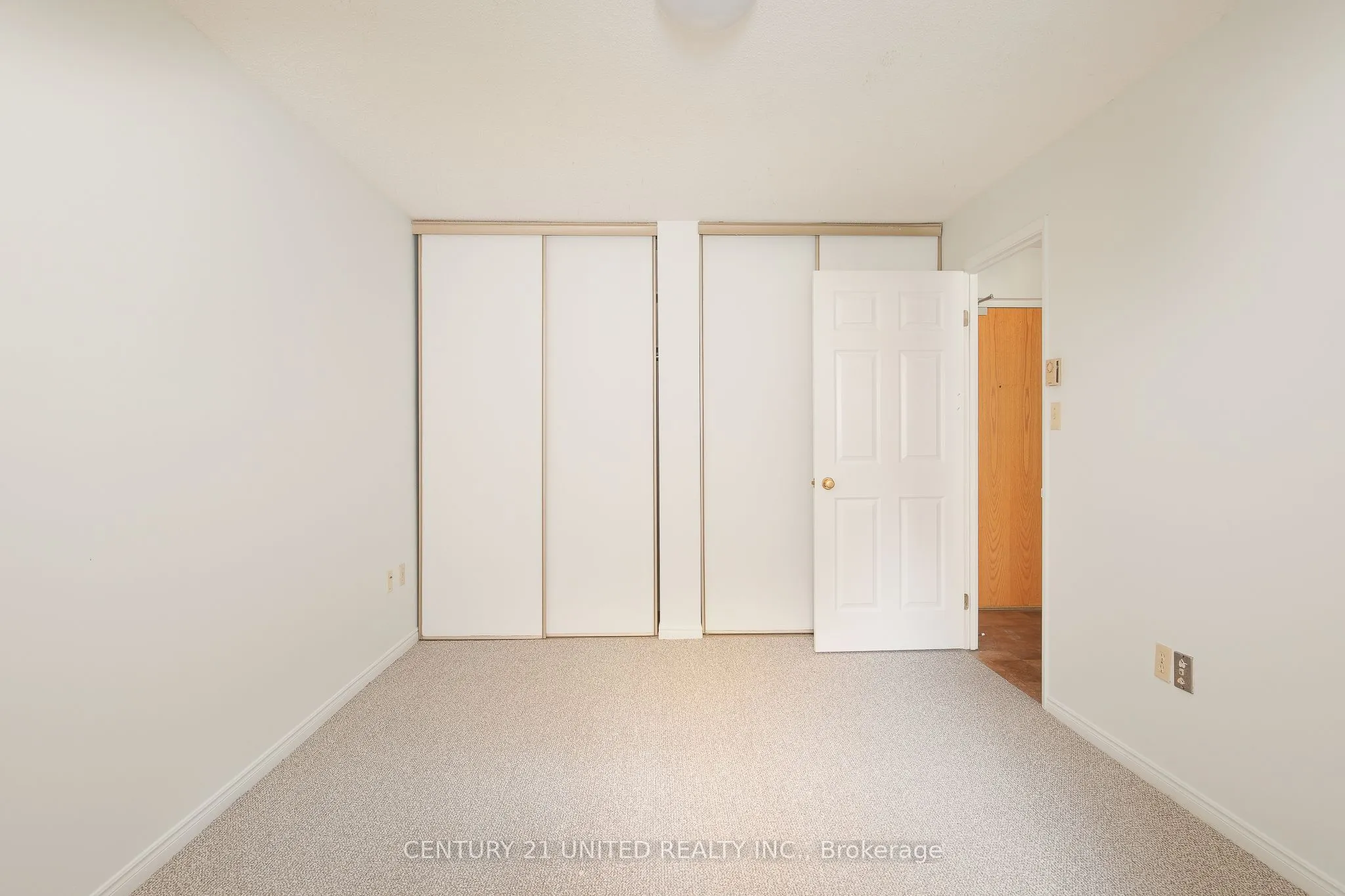 921 Armour Road, #222