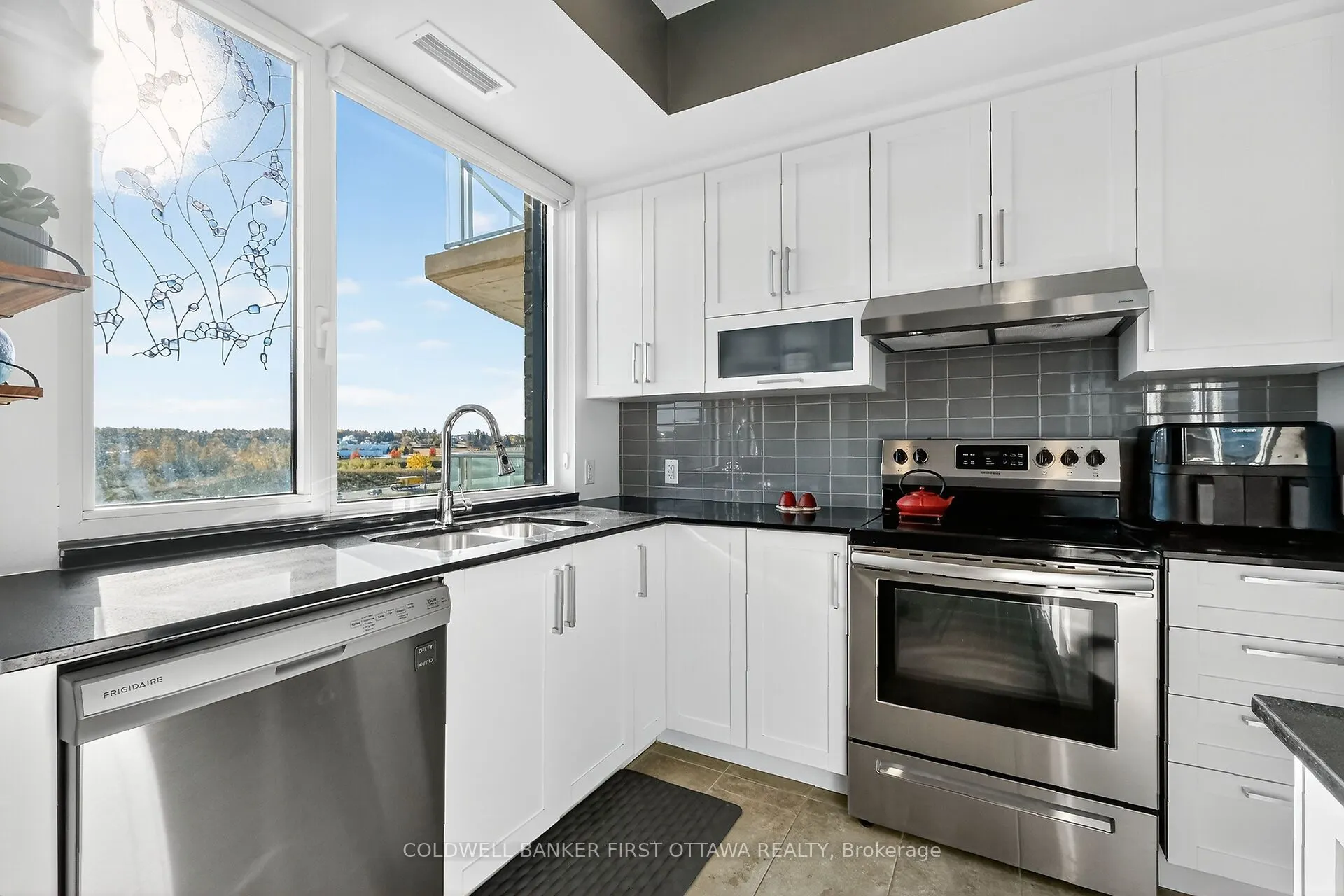 200 Inlet Private, #602